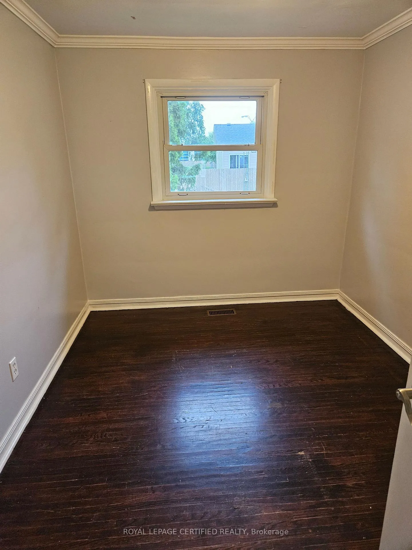 Photo 18 of 320 Dewitt Road, Hamilton, Stoney Creek — HOMEH