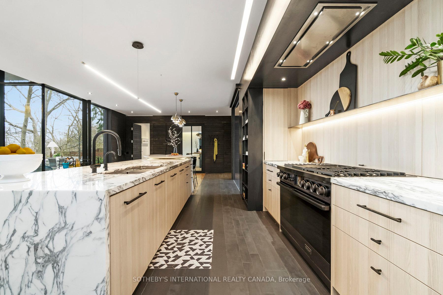 Photo 13 of 95 Riverview Drive, Toronto, Lawrence Park North — HOMEH