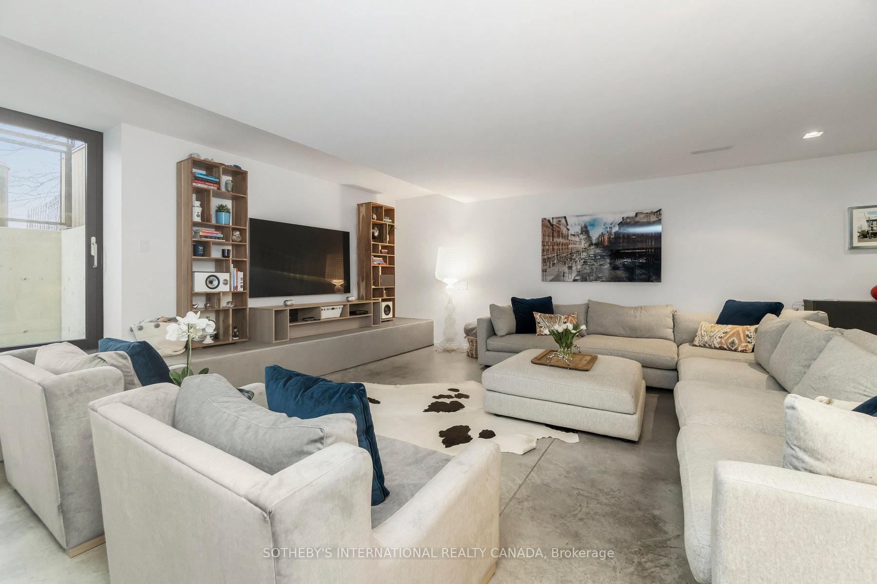 Photo 39 of 95 Riverview Drive, Toronto, Lawrence Park North — HOMEH