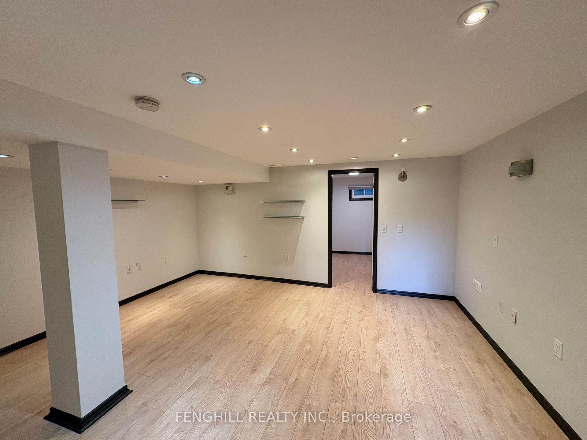 Photo 3 of 270 Clinton (BSMT) Street, Toronto, Palmerston-Little Italy — HOMEH
