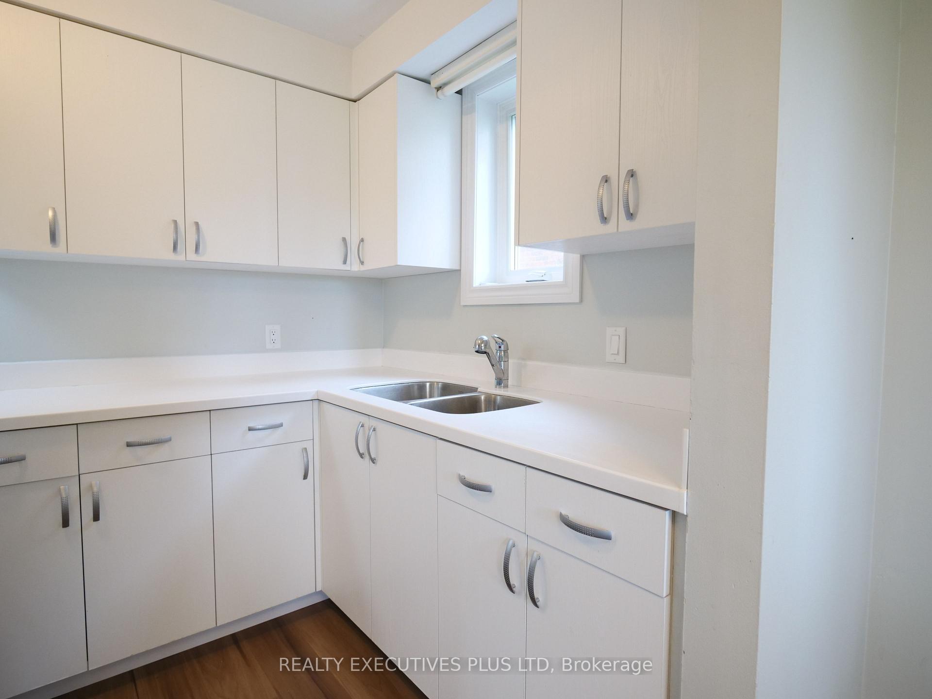 Photo 3 of Unit G2, 50 Third Street, Orangeville — HOMEH