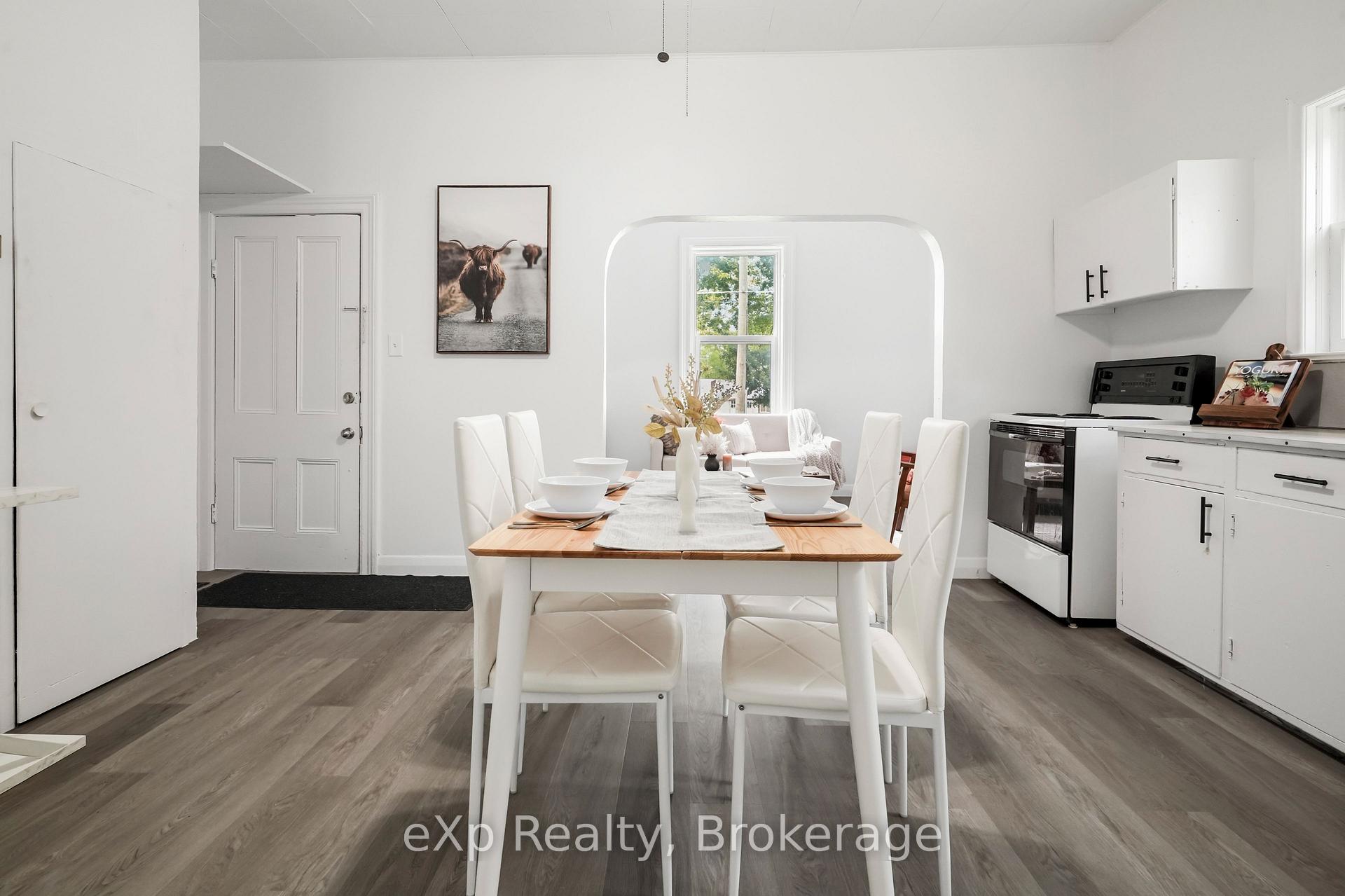 Photo 17 of 67 Railway Street, Huron East, Seaforth — HOMEH