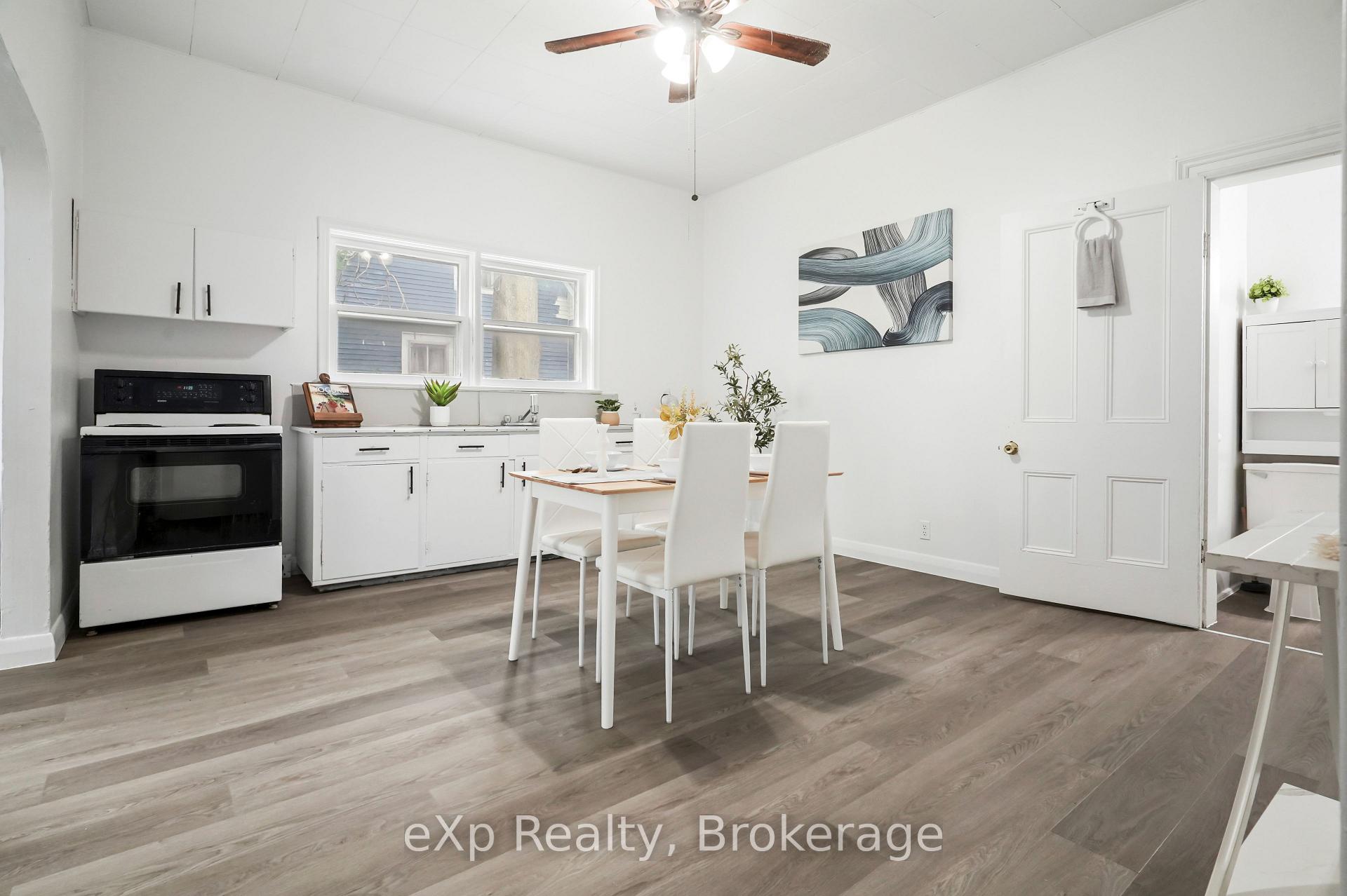 Photo 18 of 67 Railway Street, Huron East, Seaforth — HOMEH