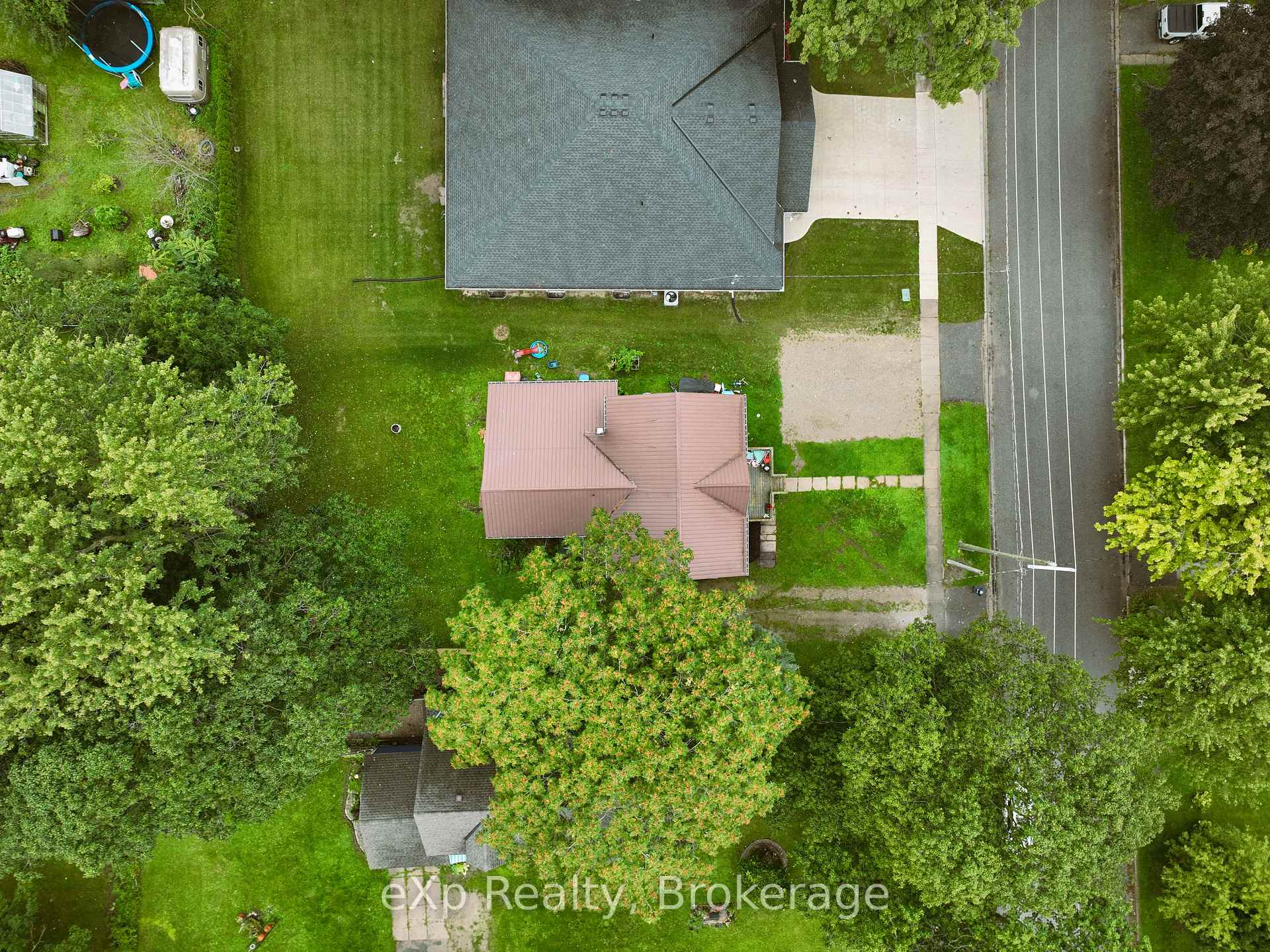Photo 30 of 67 Railway Street, Huron East, Seaforth — HOMEH