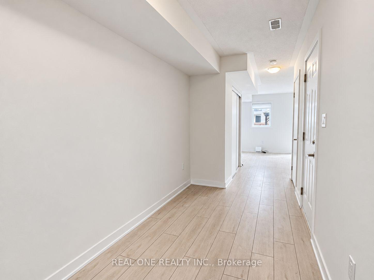 Photo 4 of 4890 Valera Road, Burlington, Alton — HOMEH