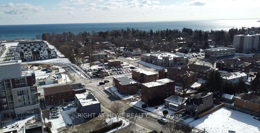 Photo 5 of 10C Benson Avenue, Mississauga, Port Credit — HOMEH