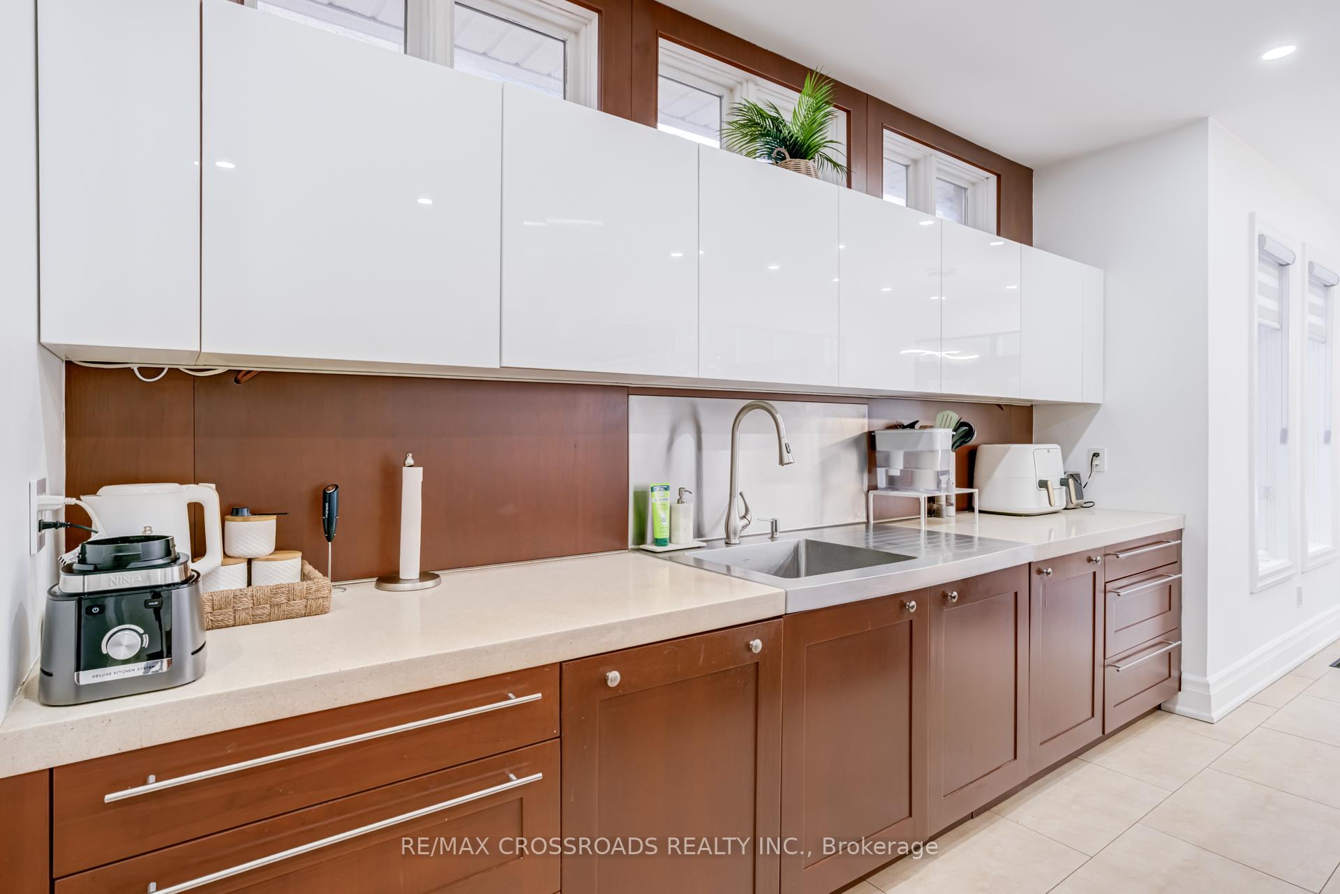 Photo 13 of 1653 Goldenridge Road, Pickering, Dunbarton — HOMEH