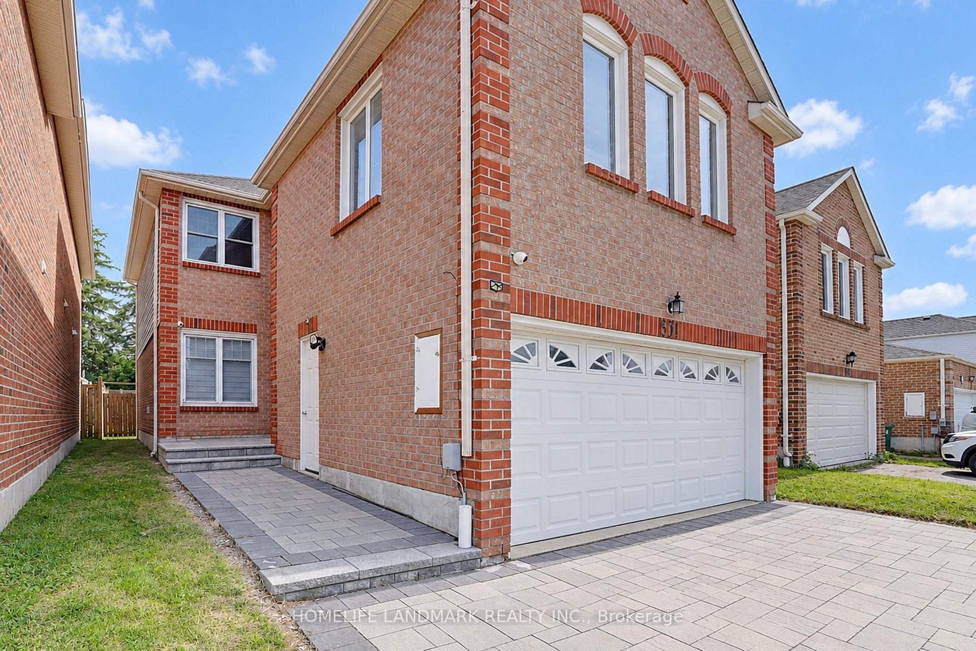 Photo 2 of 51 New Forest Square, Scarborough, Steeles — HOMEH