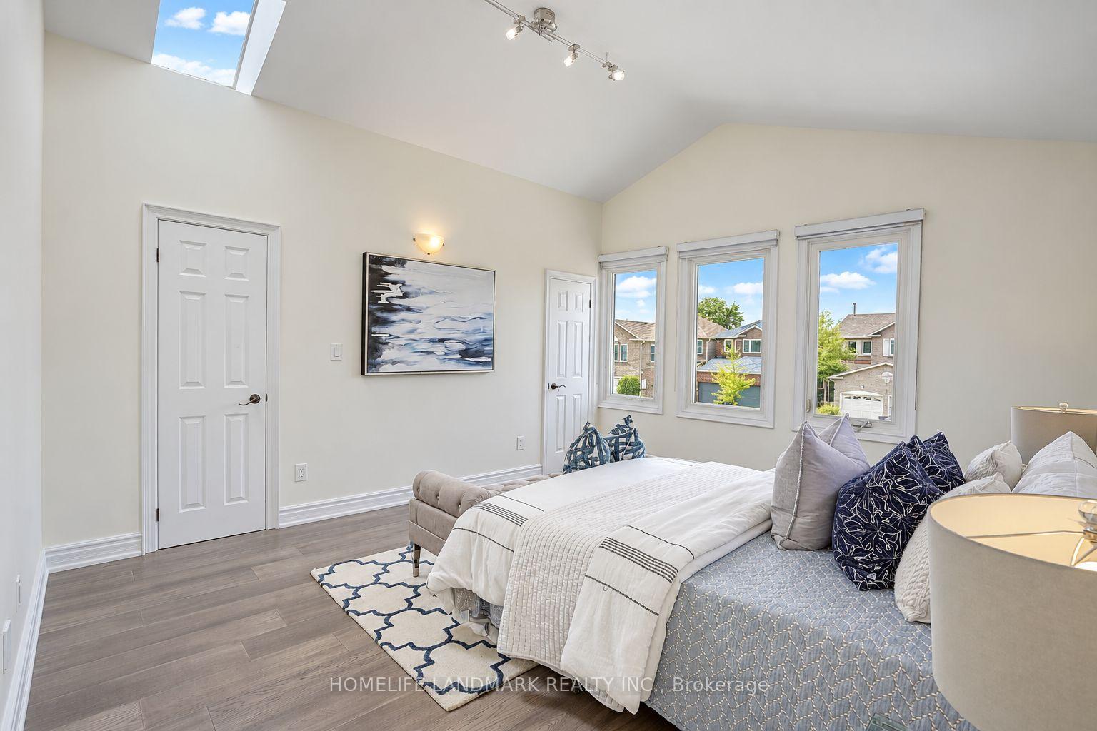 Photo 44 of 51 New Forest Square, Scarborough, Steeles — HOMEH