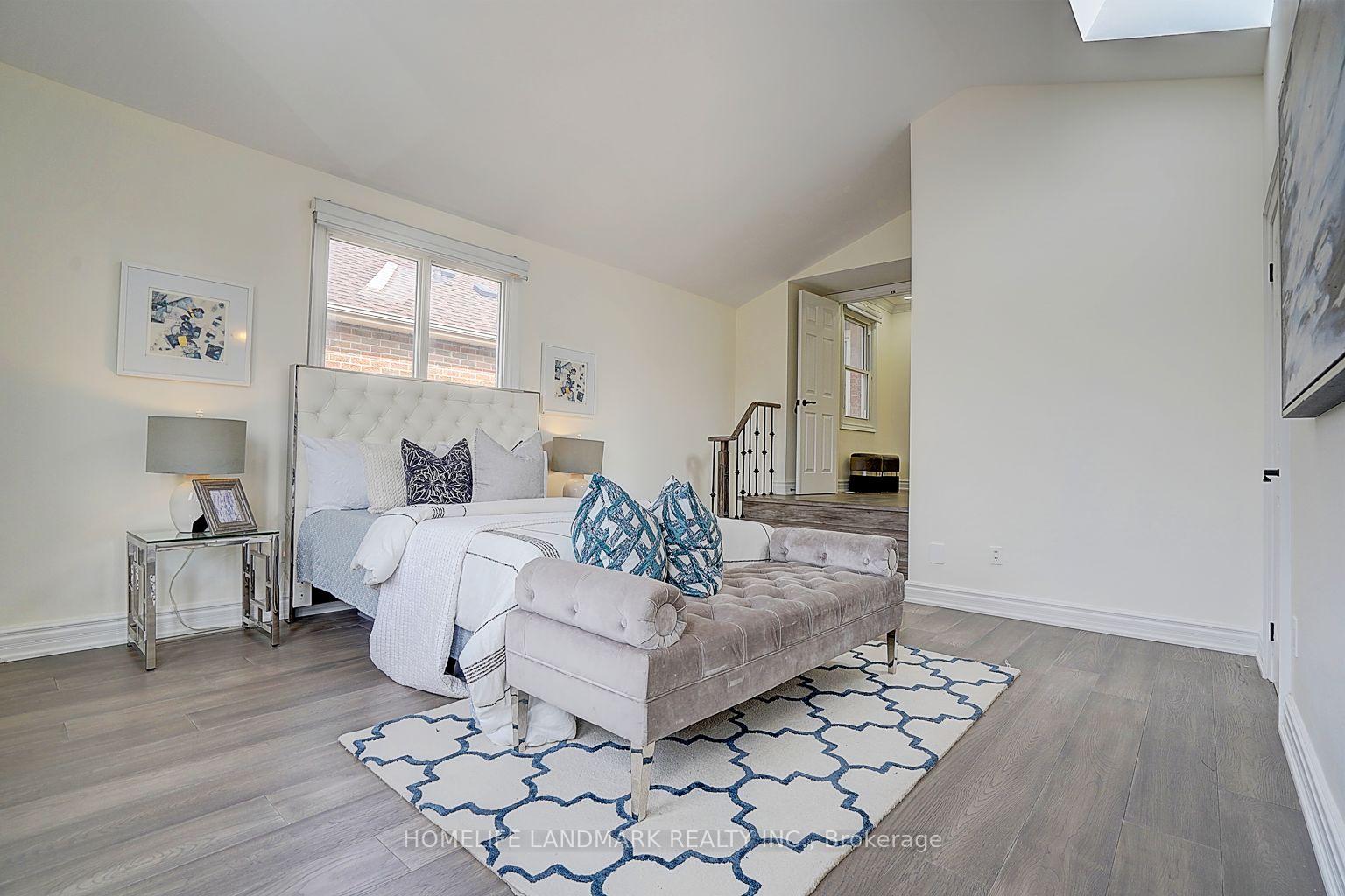 Photo 54 of 51 New Forest Square, Scarborough, Steeles — HOMEH