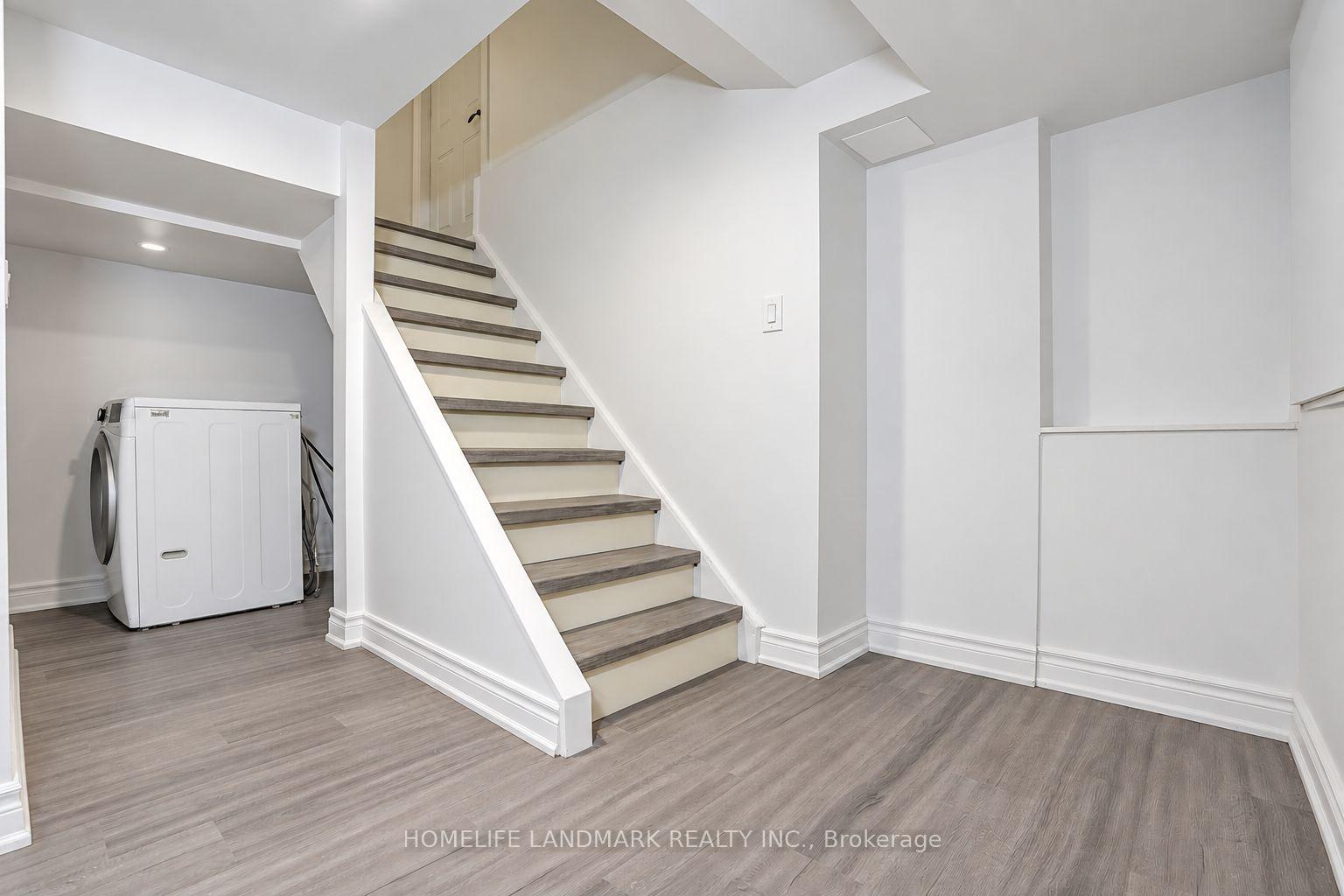 Photo 57 of 51 New Forest Square, Scarborough, Steeles — HOMEH