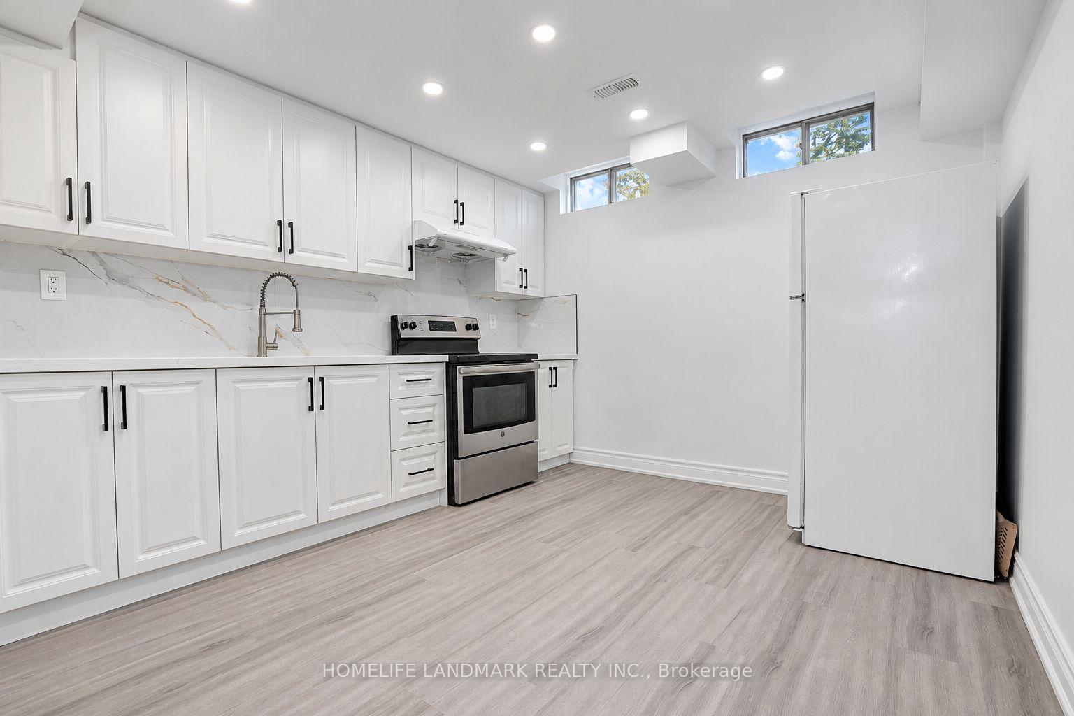 Photo 59 of 51 New Forest Square, Scarborough, Steeles — HOMEH