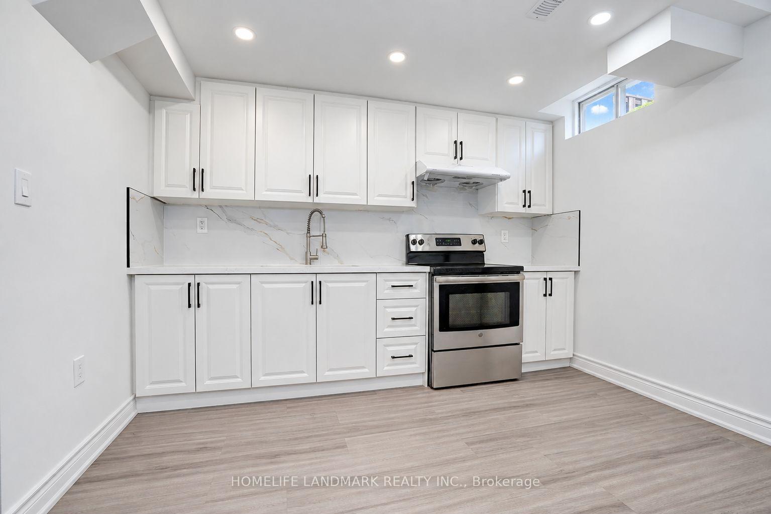 Photo 60 of 51 New Forest Square, Scarborough, Steeles — HOMEH