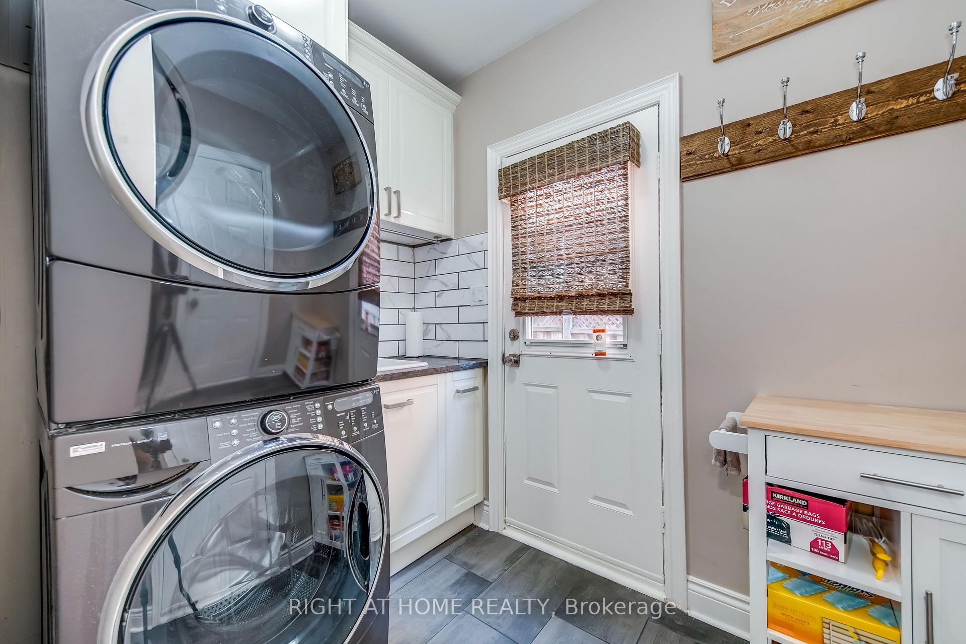 Photo 15 of 1311 Playter Place, Oakville, Glen Abbey — HOMEH