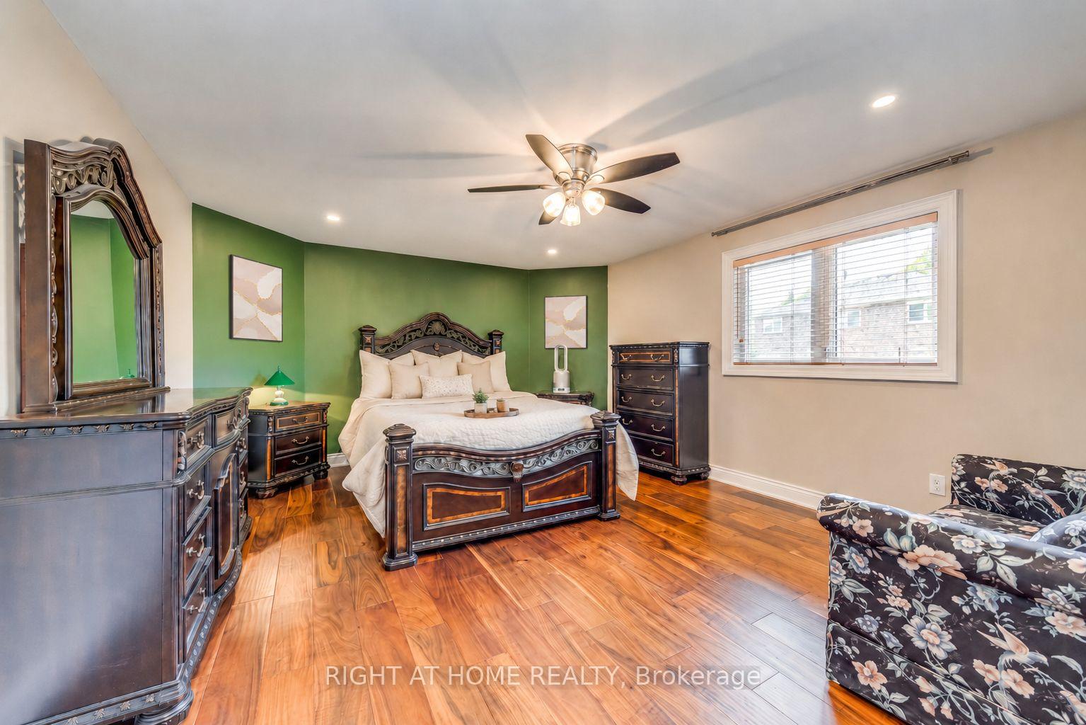 Photo 17 of 1311 Playter Place, Oakville, Glen Abbey — HOMEH