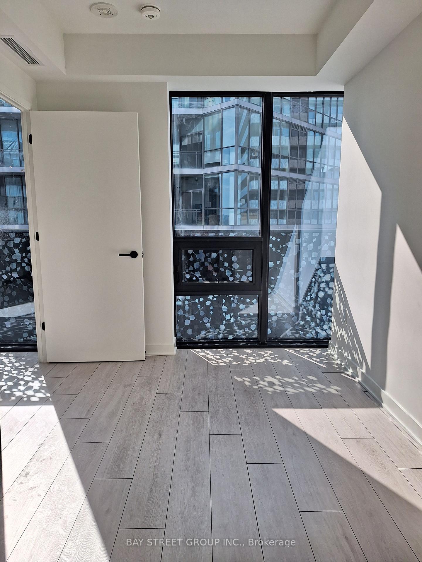 Photo 5 of Unit 4408, 55 Charles Street E, Toronto, Church-Yonge Corridor — HOMEH