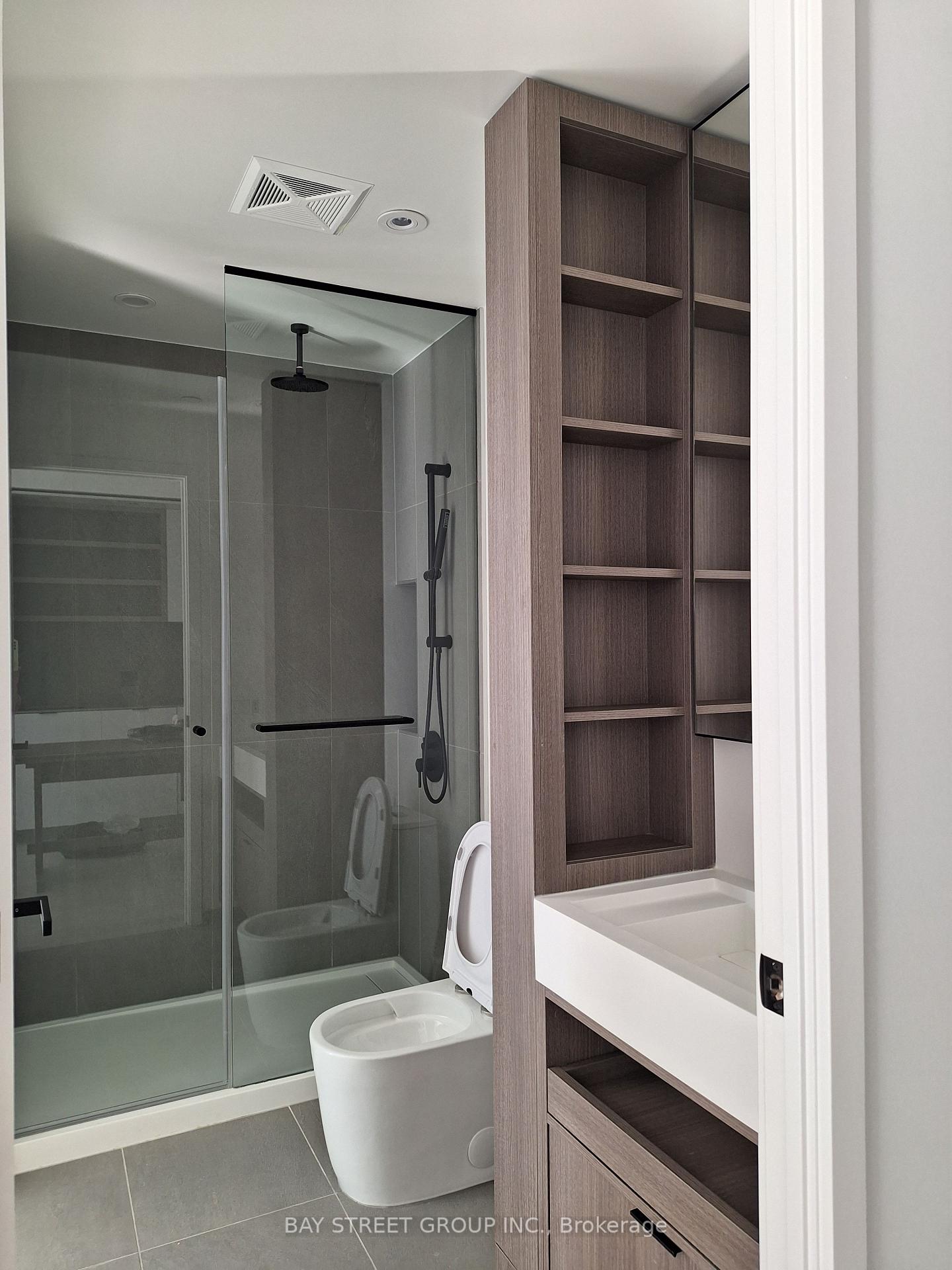Photo 8 of Unit 4408, 55 Charles Street E, Toronto, Church-Yonge Corridor — HOMEH