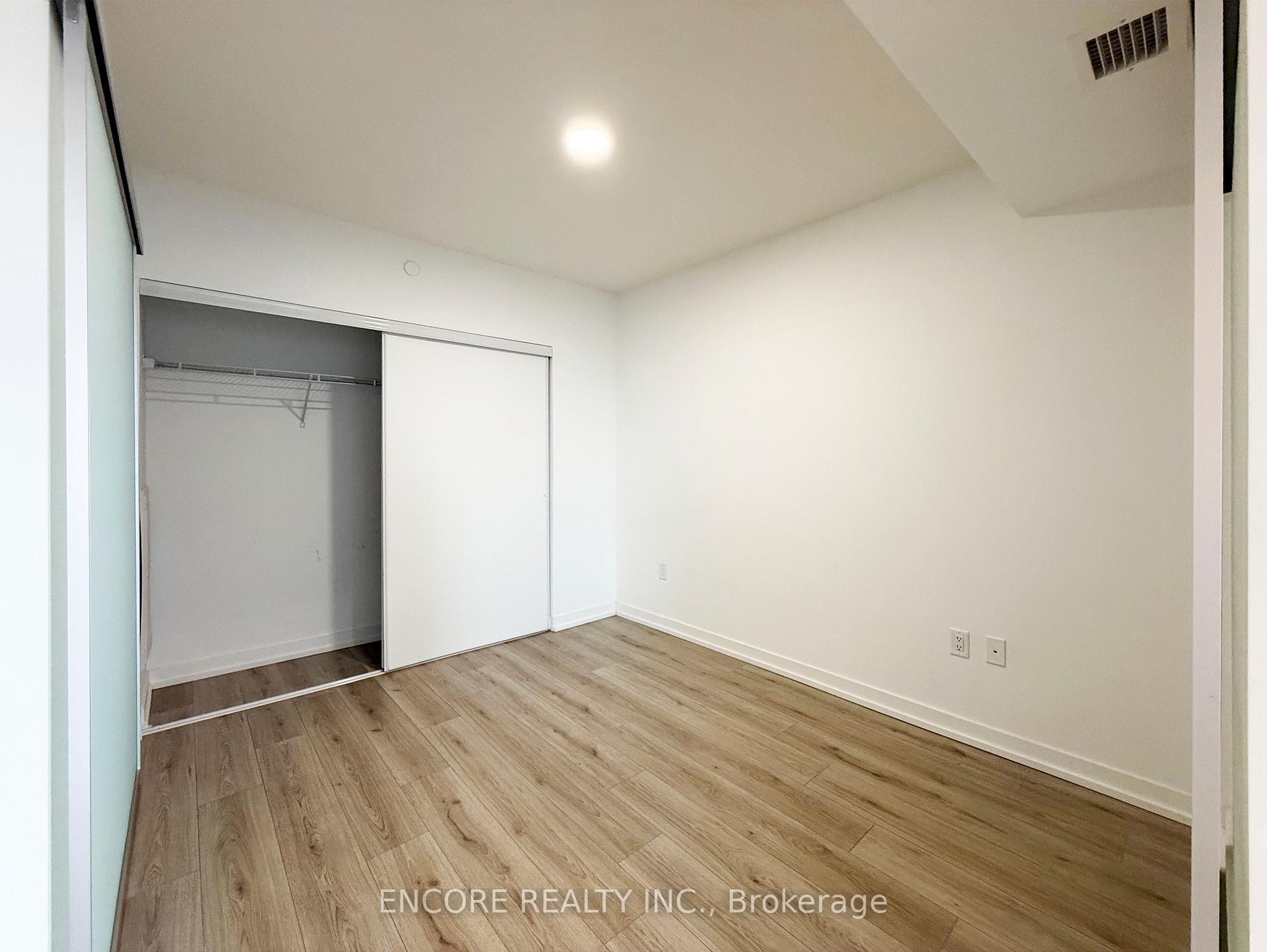 Photo 3 of Unit 3801, 395 Bloor Street E, Toronto, North St. James Town — HOMEH