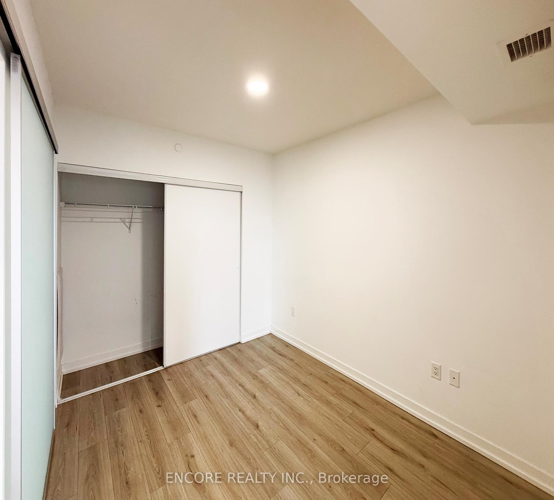 Photo 14 of Unit 3801, 395 Bloor Street E, Toronto, North St. James Town — HOMEH