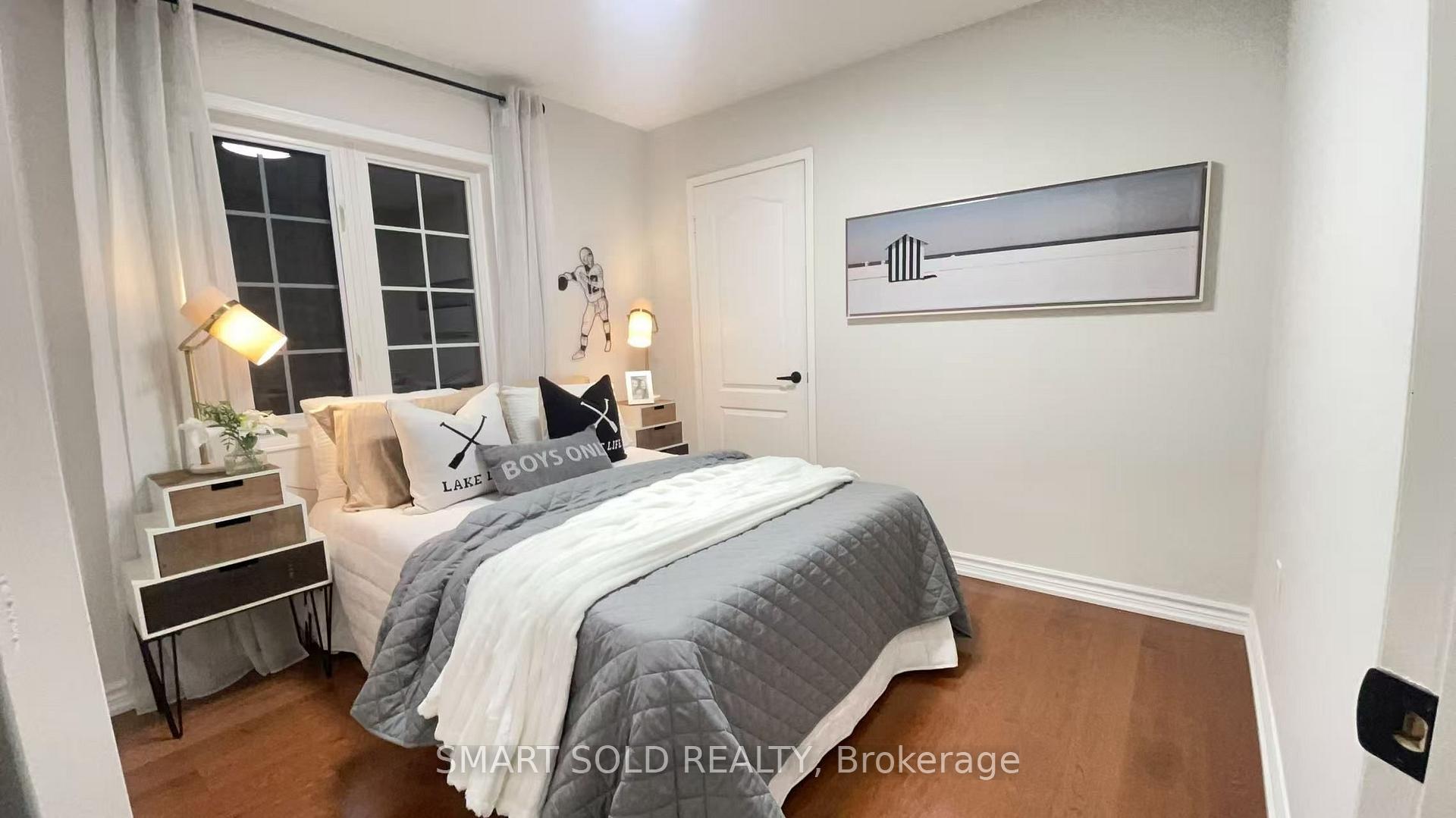 Photo 14 of 82 Ballymore Drive, Aurora, Bayview Wellington — HOMEH