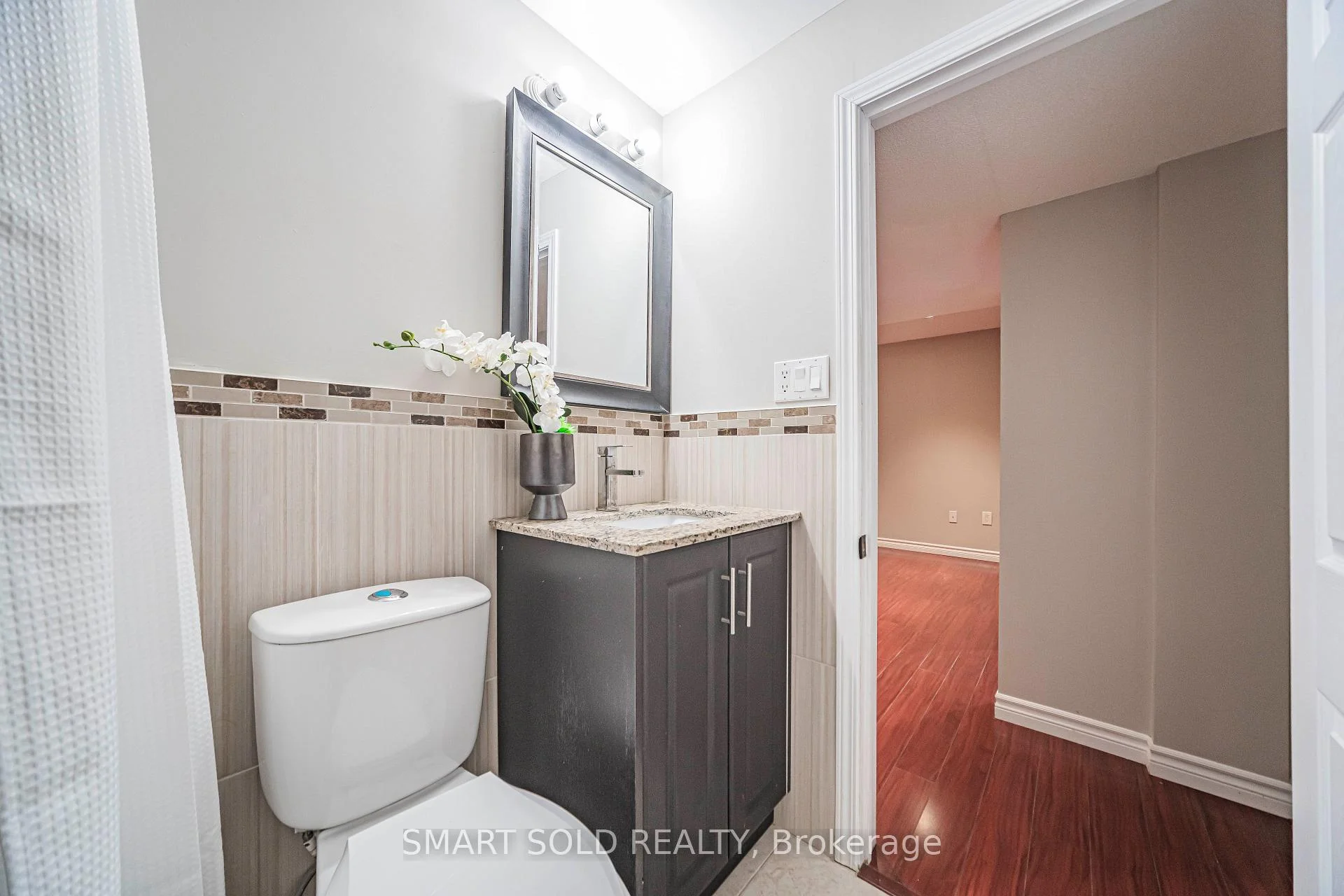 Photo 19 of 82 Ballymore Drive, Aurora, Bayview Wellington — HOMEH