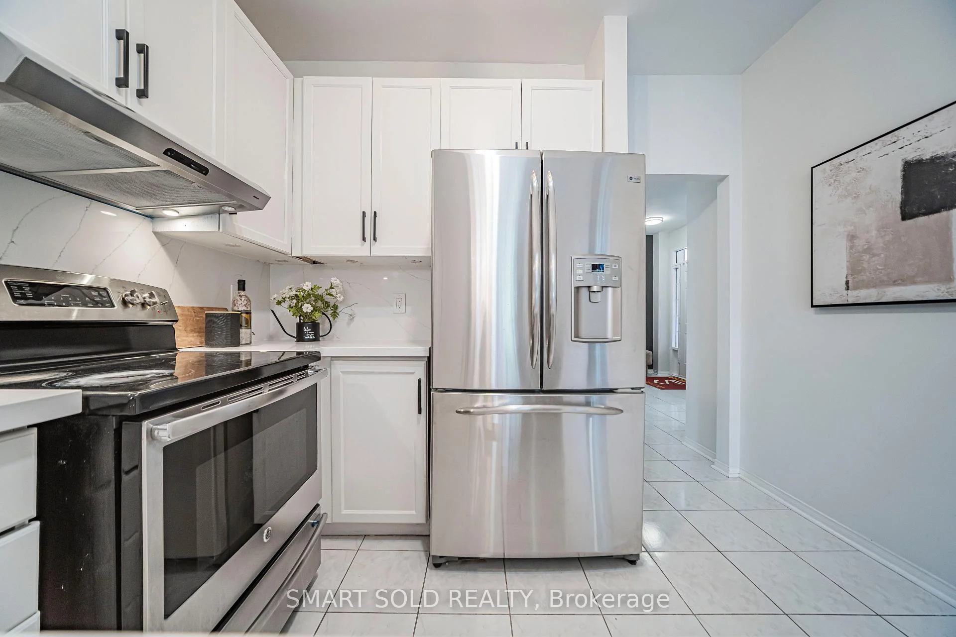 Photo 22 of 82 Ballymore Drive, Aurora, Bayview Wellington — HOMEH