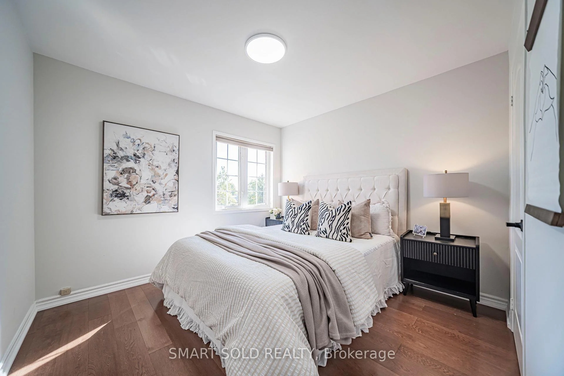 Photo 34 of 82 Ballymore Drive, Aurora, Bayview Wellington — HOMEH