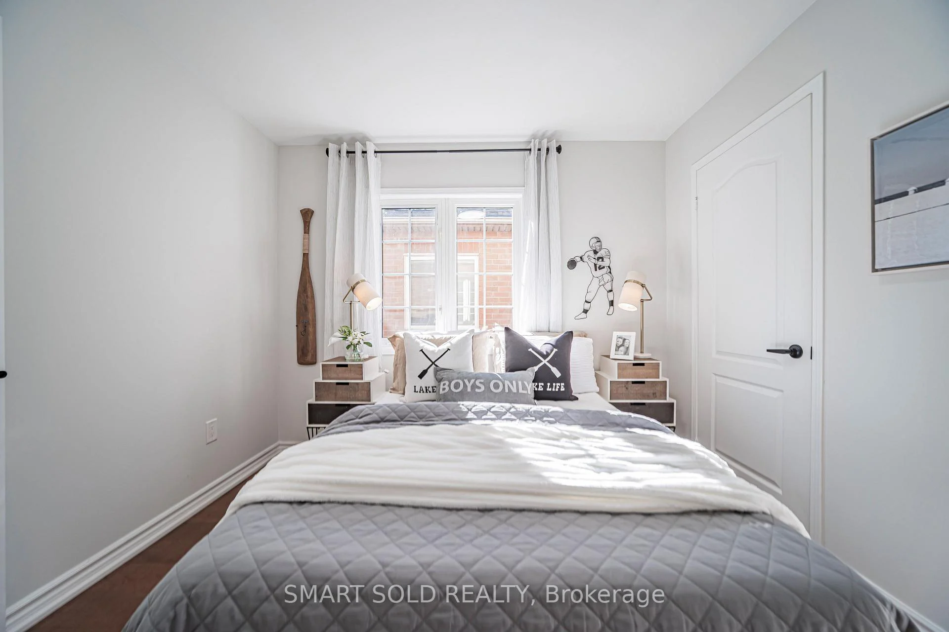 Photo 36 of 82 Ballymore Drive, Aurora, Bayview Wellington — HOMEH