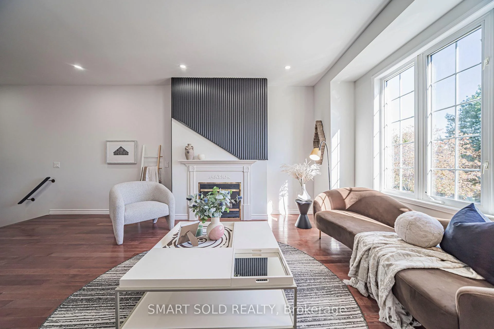 Photo 27 of 82 Ballymore Drive, Aurora, Bayview Wellington — HOMEH