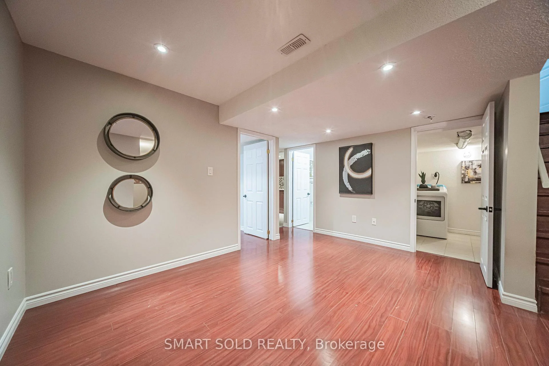 Photo 40 of 82 Ballymore Drive, Aurora, Bayview Wellington — HOMEH