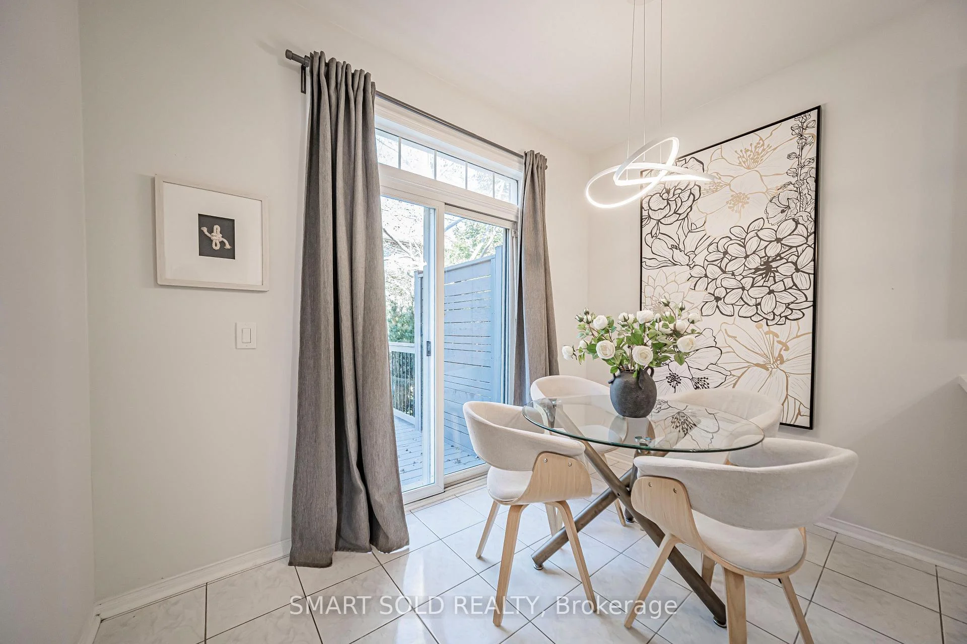 Photo 50 of 82 Ballymore Drive, Aurora, Bayview Wellington — HOMEH