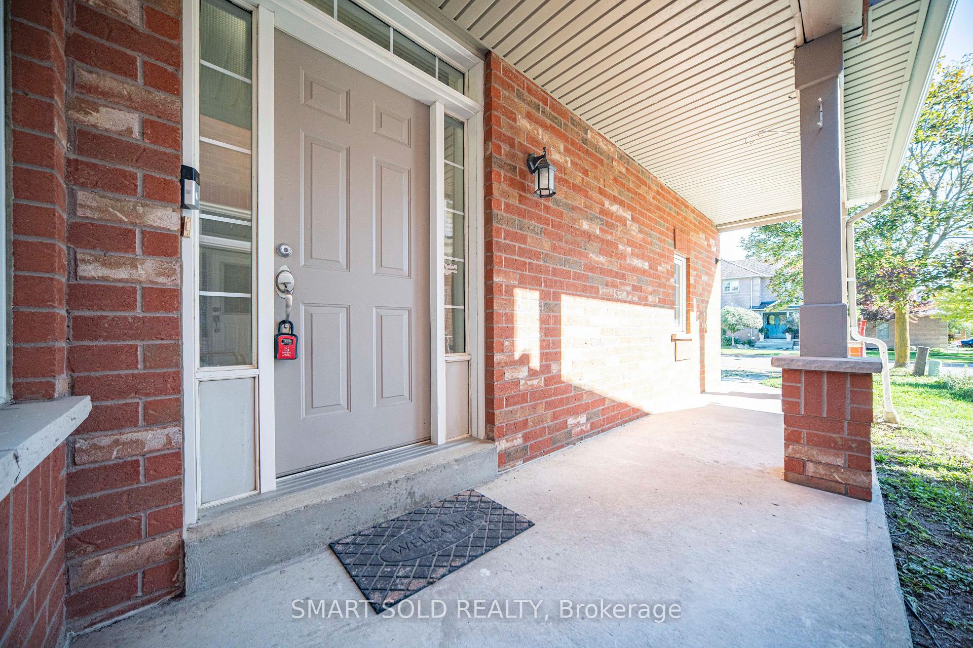 Photo 47 of 82 Ballymore Drive, Aurora, Bayview Wellington — HOMEH