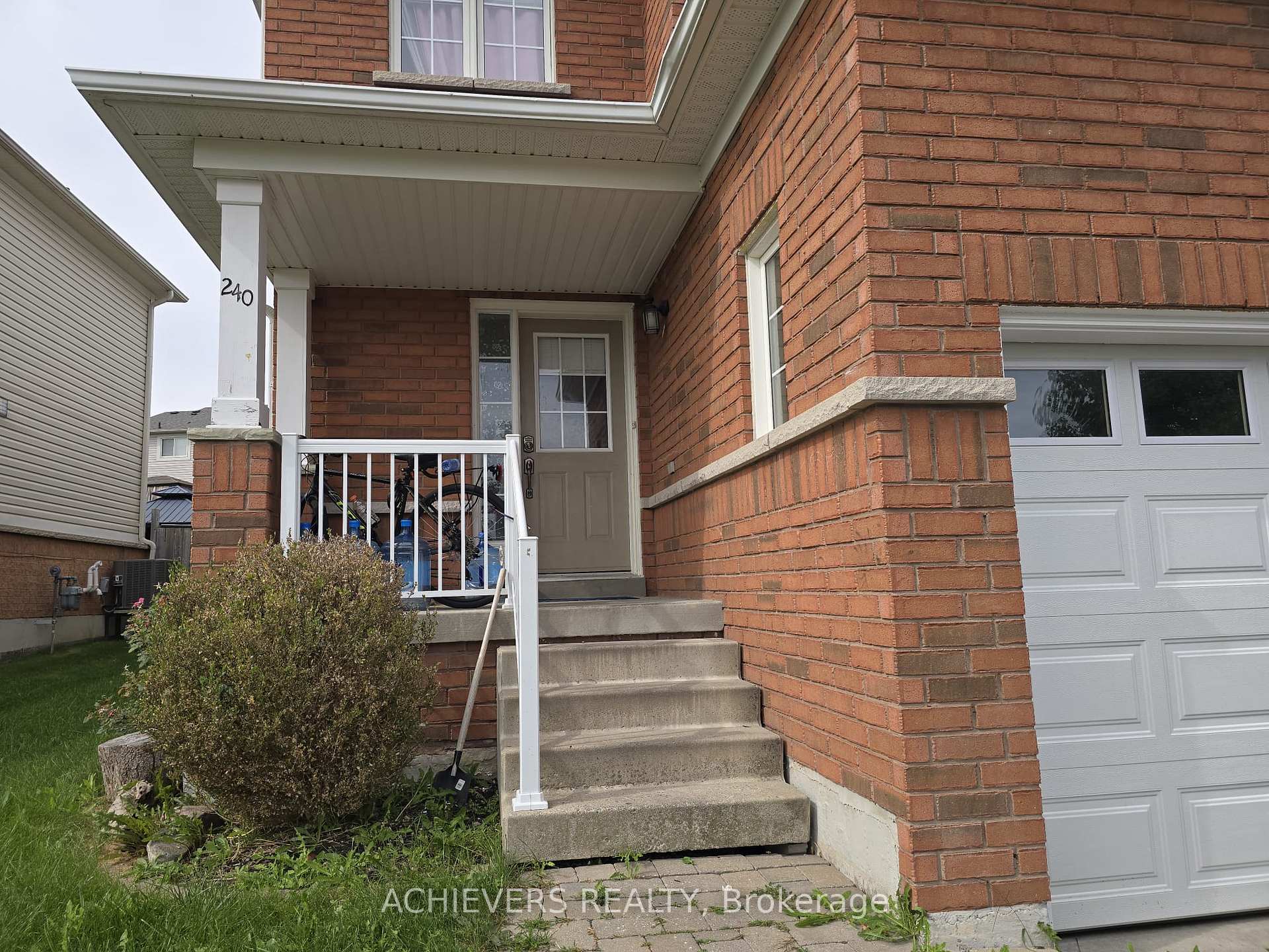 Photo 12 of 240 Scottsdale Drive, Clarington, Bowmanville — HOMEH