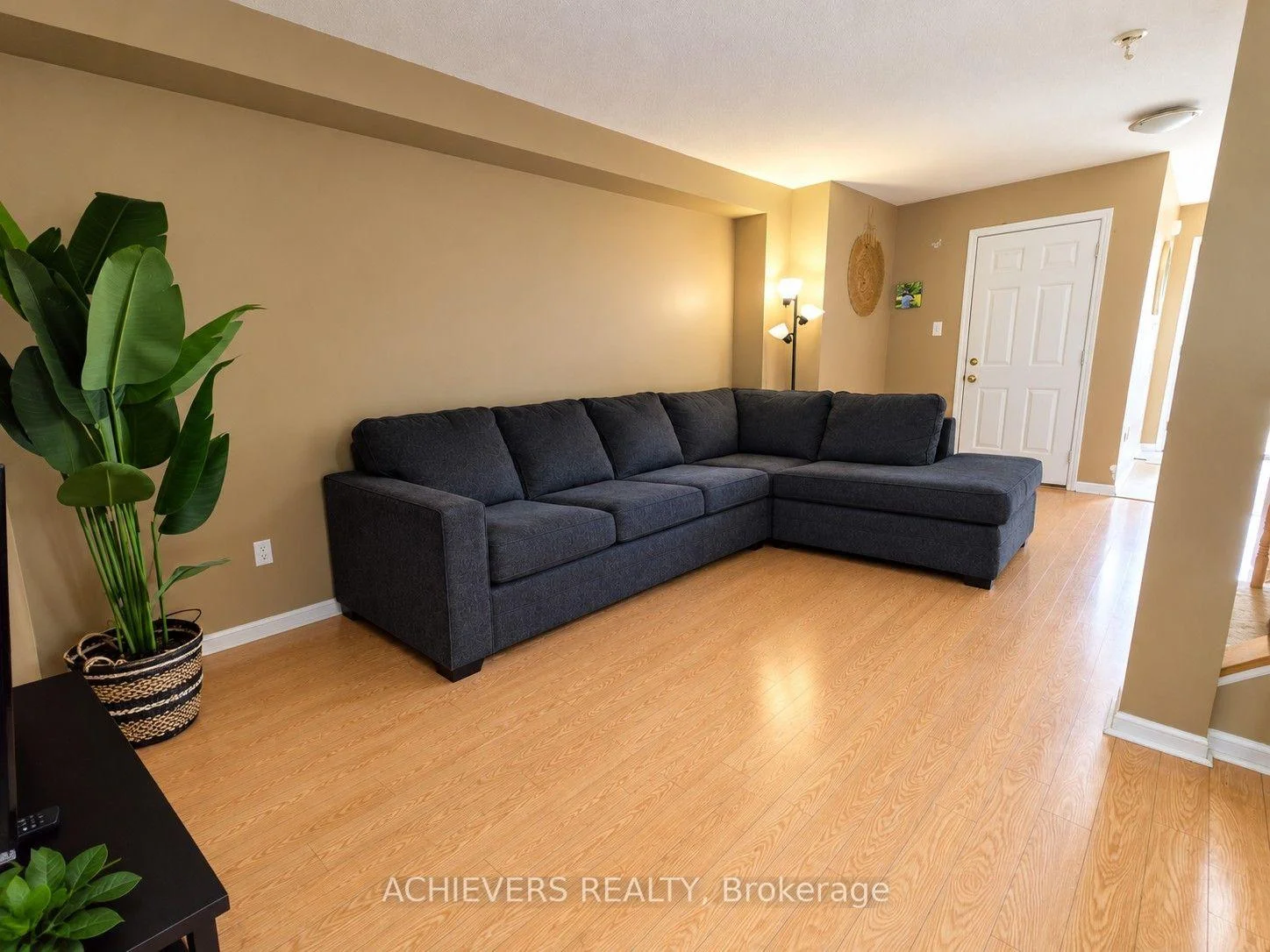 Photo 16 of 240 Scottsdale Drive, Clarington, Bowmanville — HOMEH