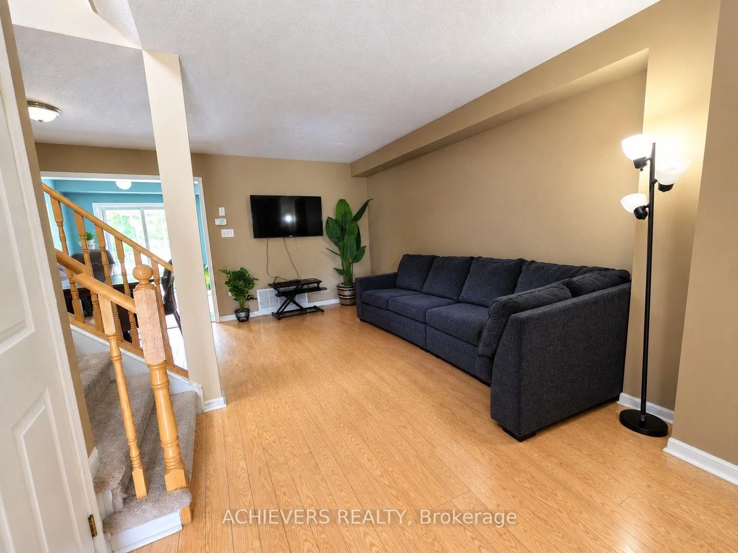 Photo 18 of 240 Scottsdale Drive, Clarington, Bowmanville — HOMEH