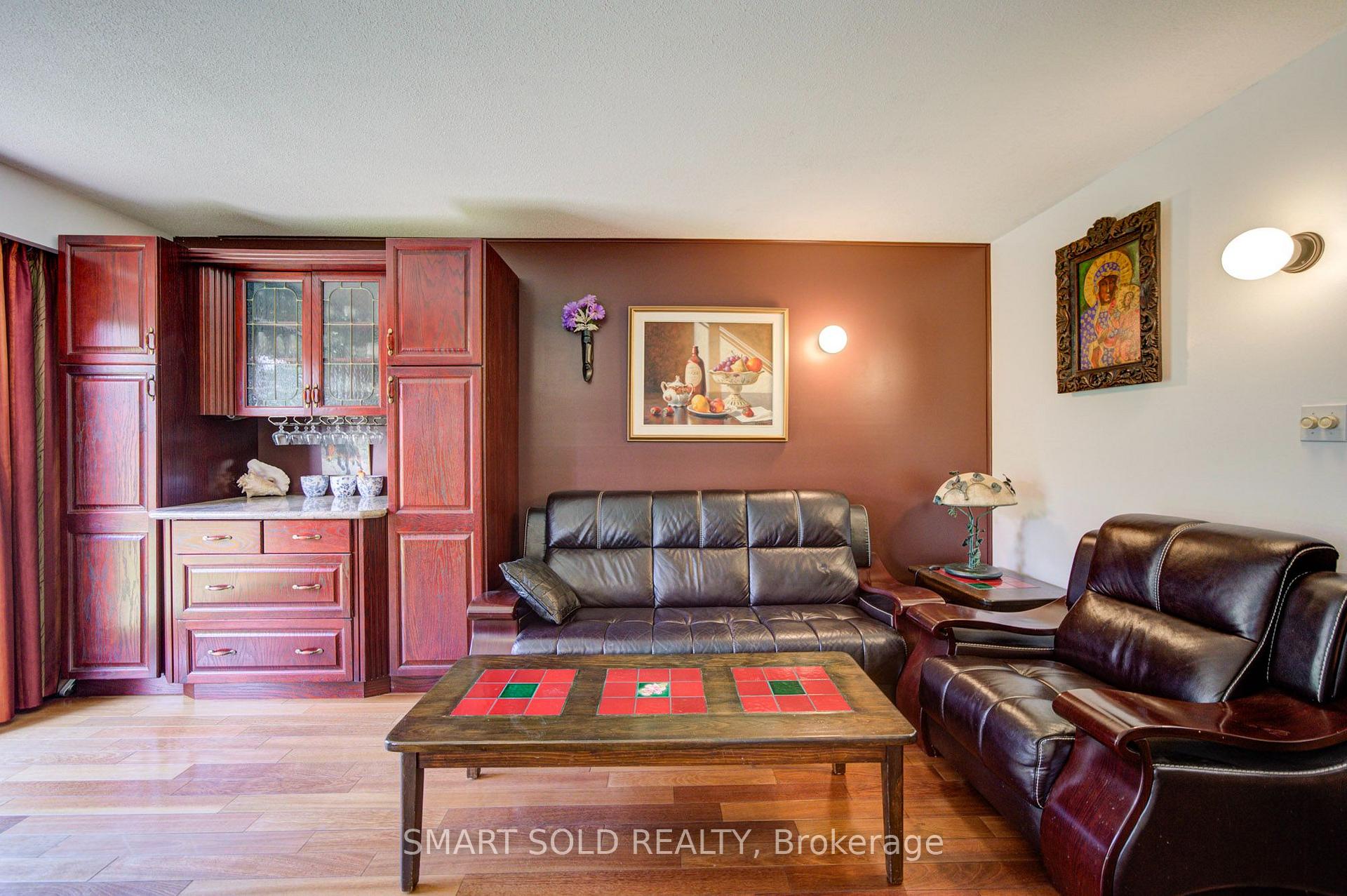 Photo 16 of 2 Croach Crescent, Scarborough, Agincourt North — HOMEH