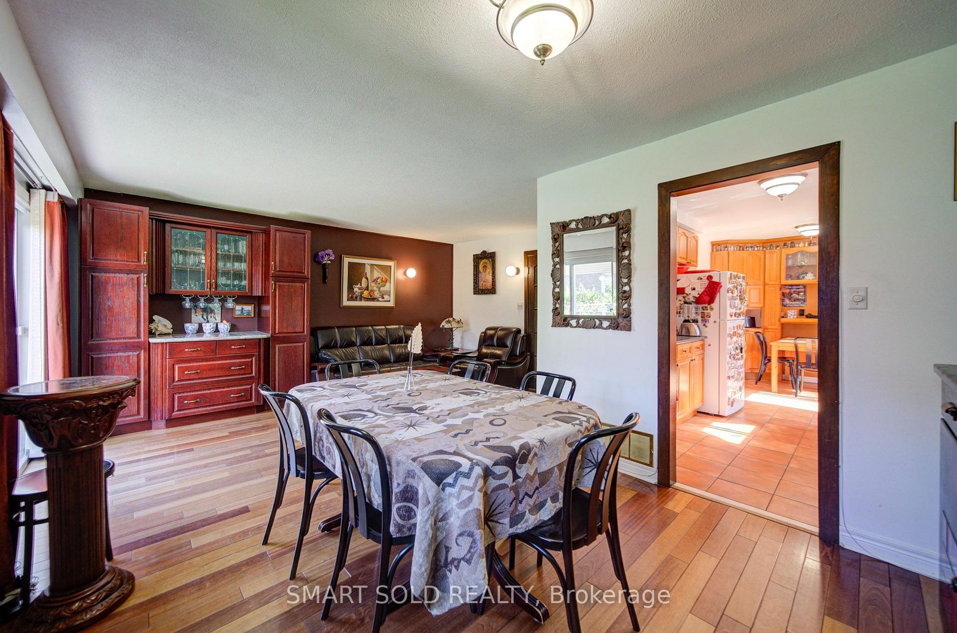 Photo 19 of 2 Croach Crescent, Scarborough, Agincourt North — HOMEH