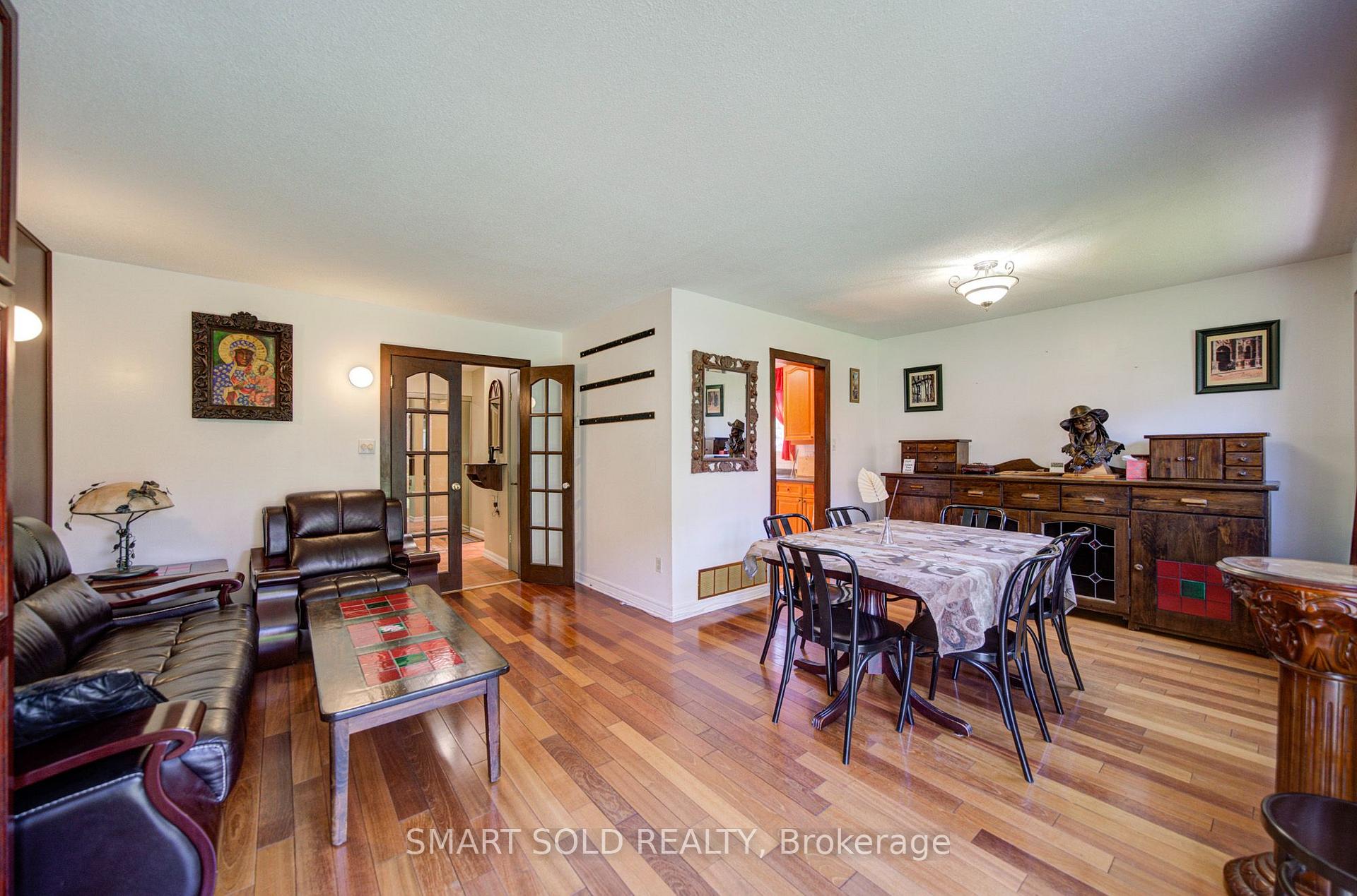Photo 20 of 2 Croach Crescent, Scarborough, Agincourt North — HOMEH