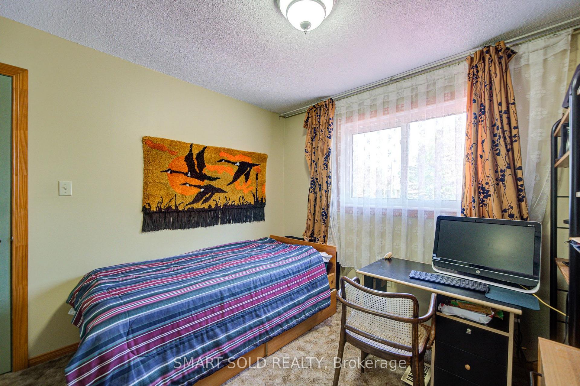 Photo 31 of 2 Croach Crescent, Scarborough, Agincourt North — HOMEH