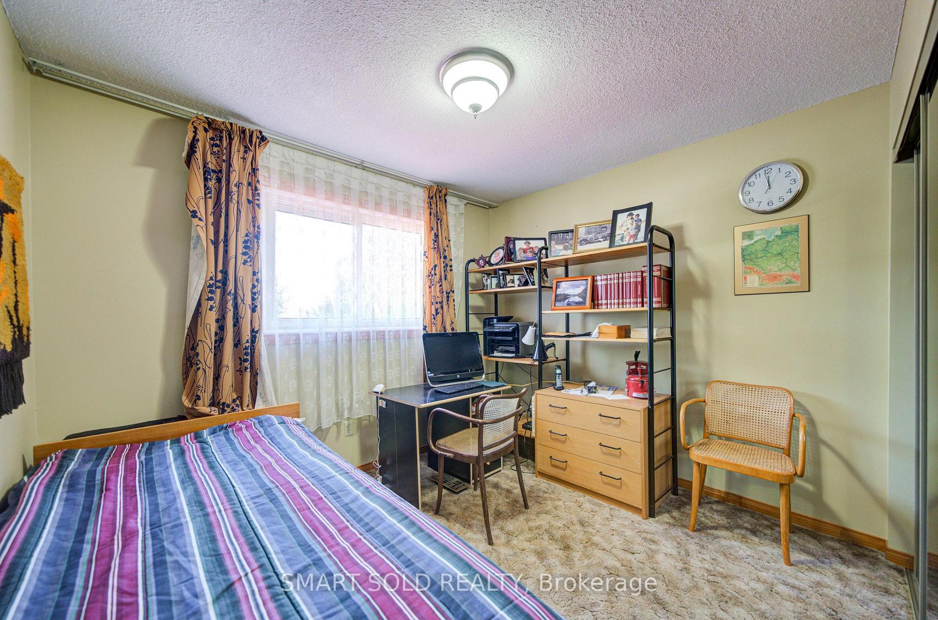 Photo 32 of 2 Croach Crescent, Scarborough, Agincourt North — HOMEH