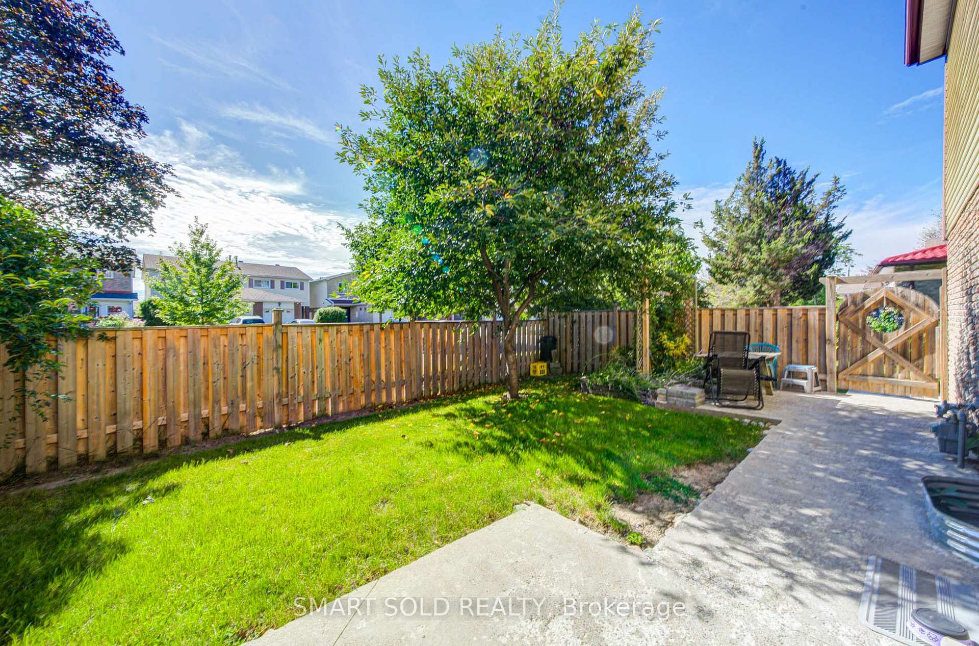 Photo 46 of 2 Croach Crescent, Scarborough, Agincourt North — HOMEH