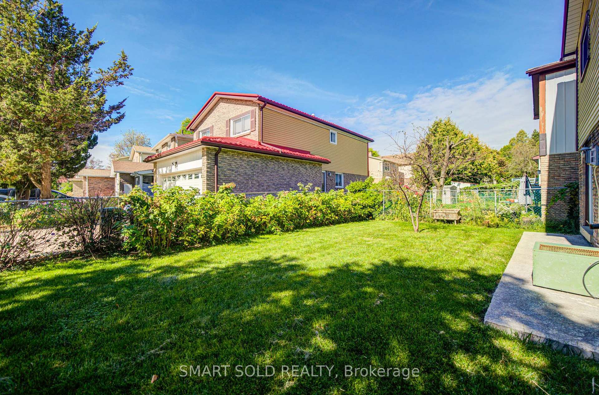 Photo 47 of 2 Croach Crescent, Scarborough, Agincourt North — HOMEH