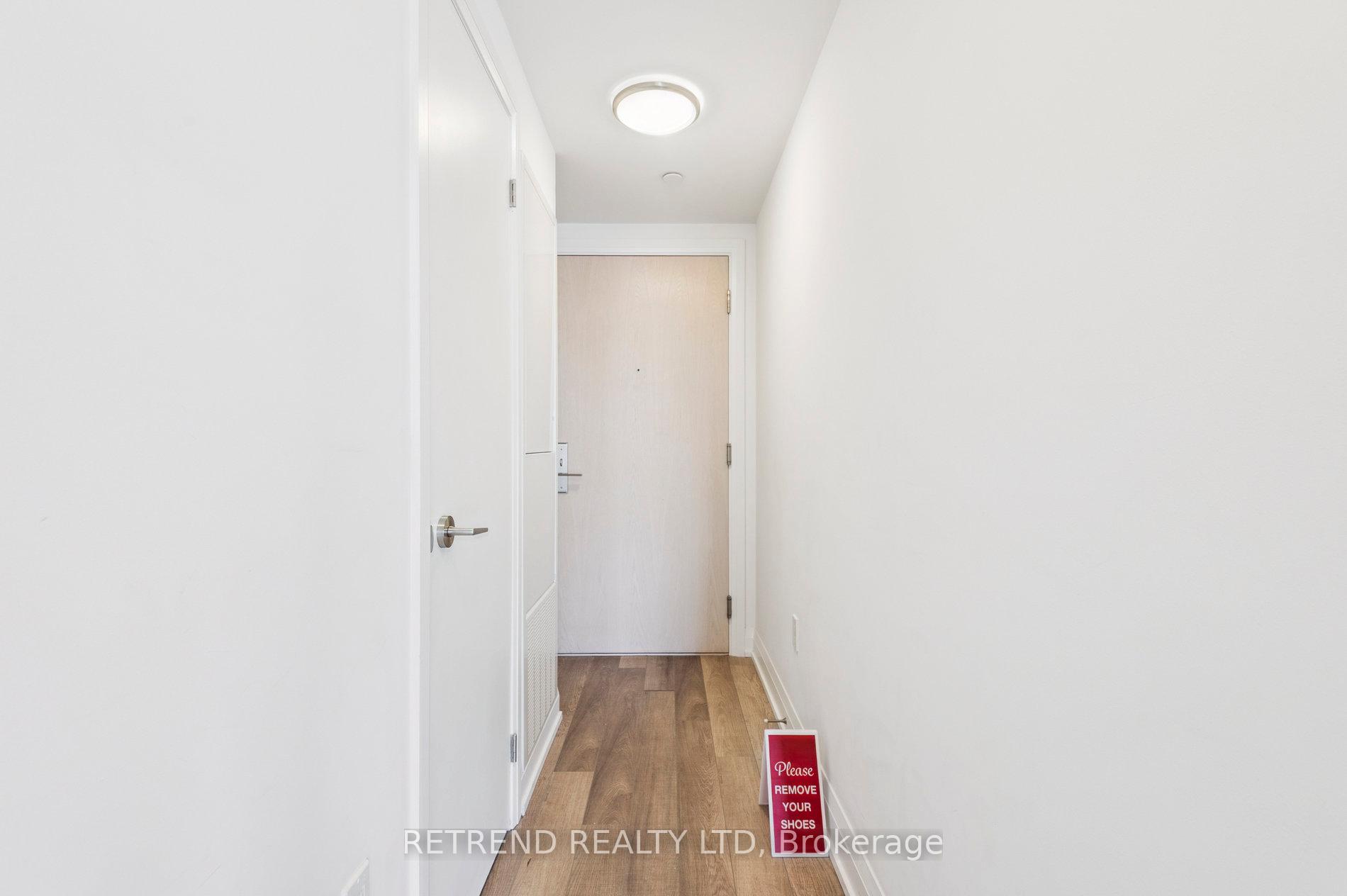 Photo 5 of Unit 908, 77 Mutual Street, Toronto, Church-Yonge Corridor — HOMEH