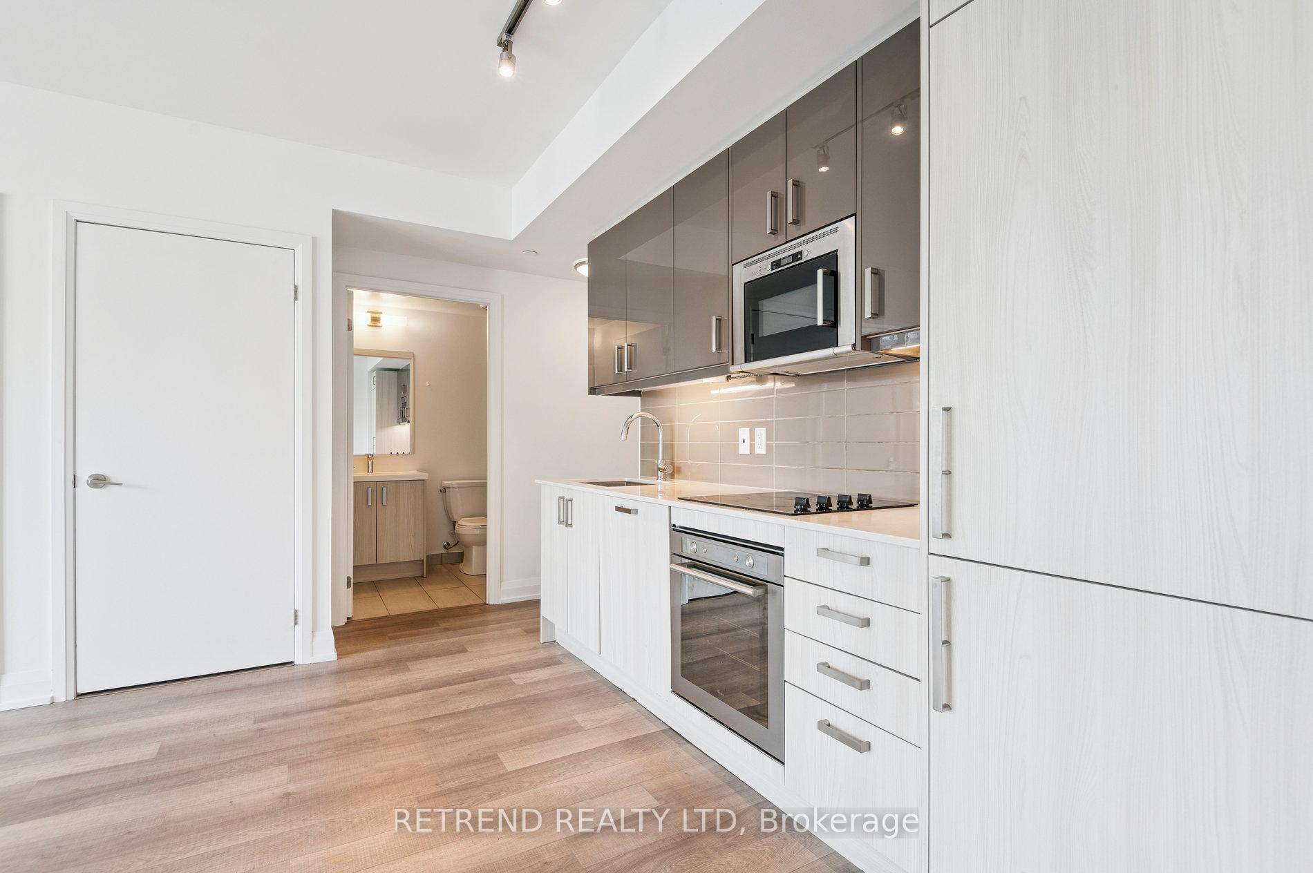Photo 13 of Unit 908, 77 Mutual Street, Toronto, Church-Yonge Corridor — HOMEH