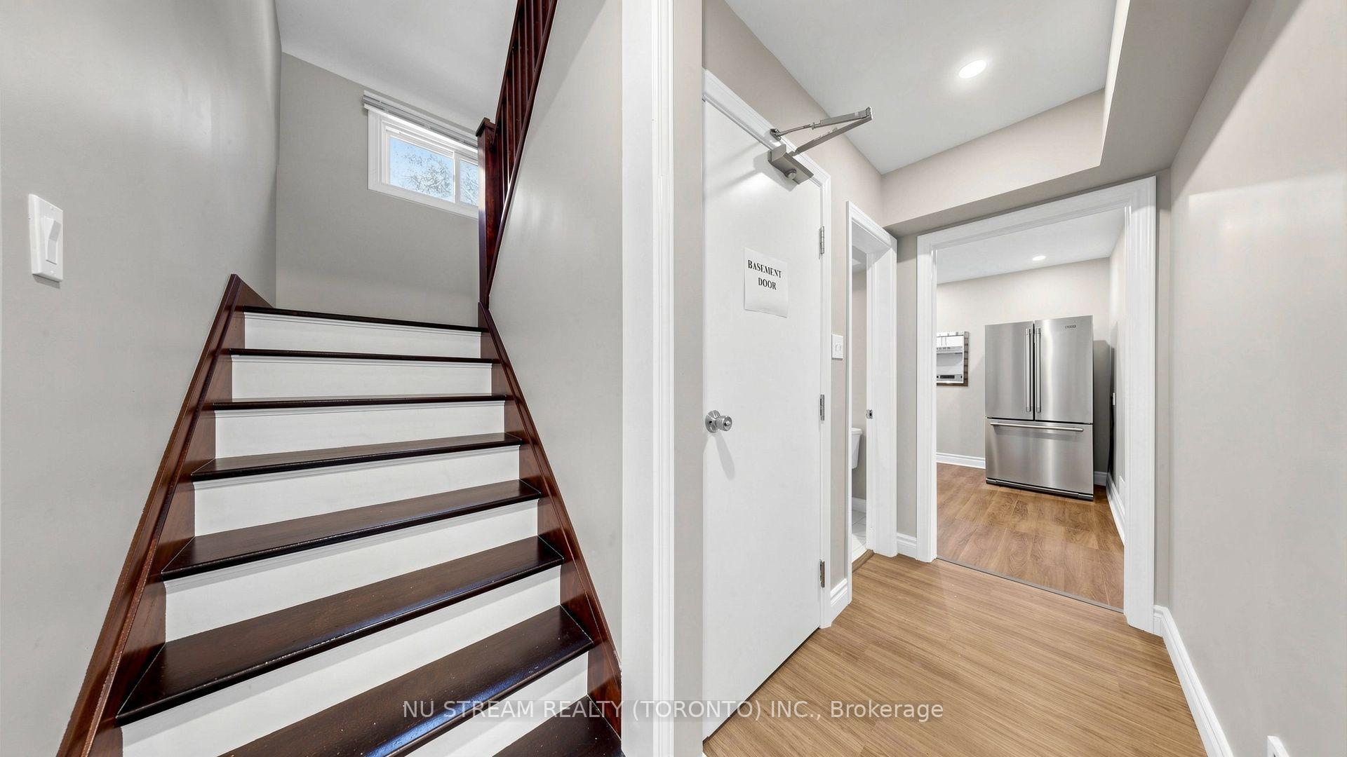 Photo 23 of 226 Oakridge Drive, Scarborough, Cliffcrest — HOMEH