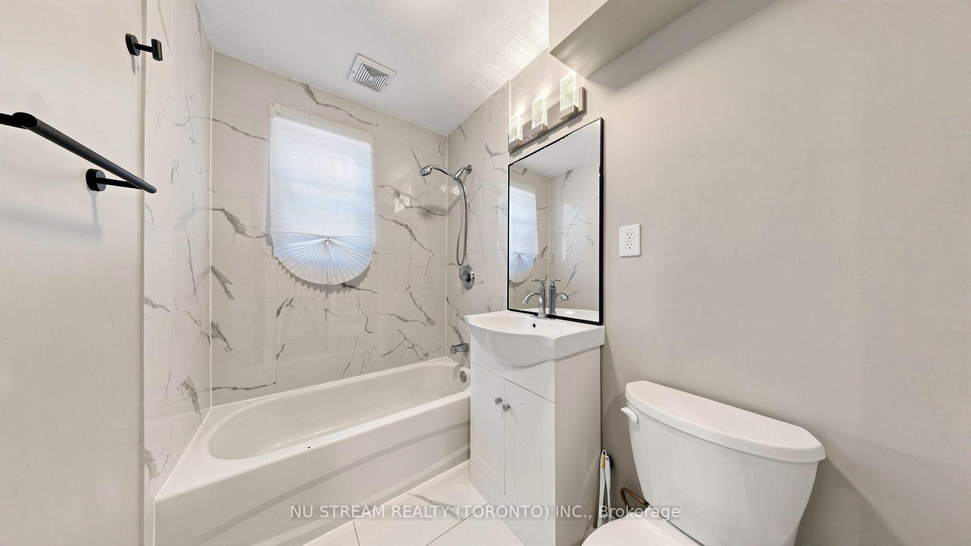 Photo 26 of 226 Oakridge Drive, Scarborough, Cliffcrest — HOMEH