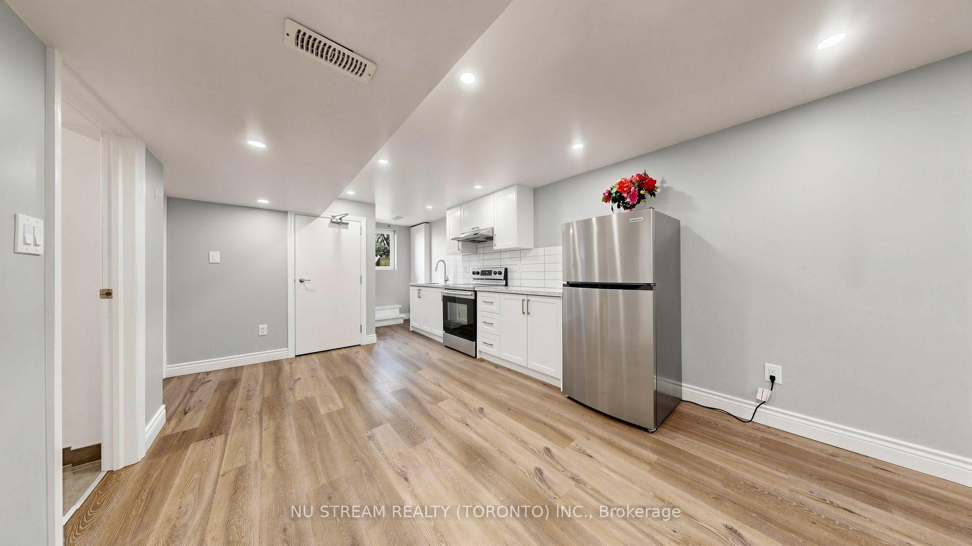 Photo 29 of 226 Oakridge Drive, Scarborough, Cliffcrest — HOMEH