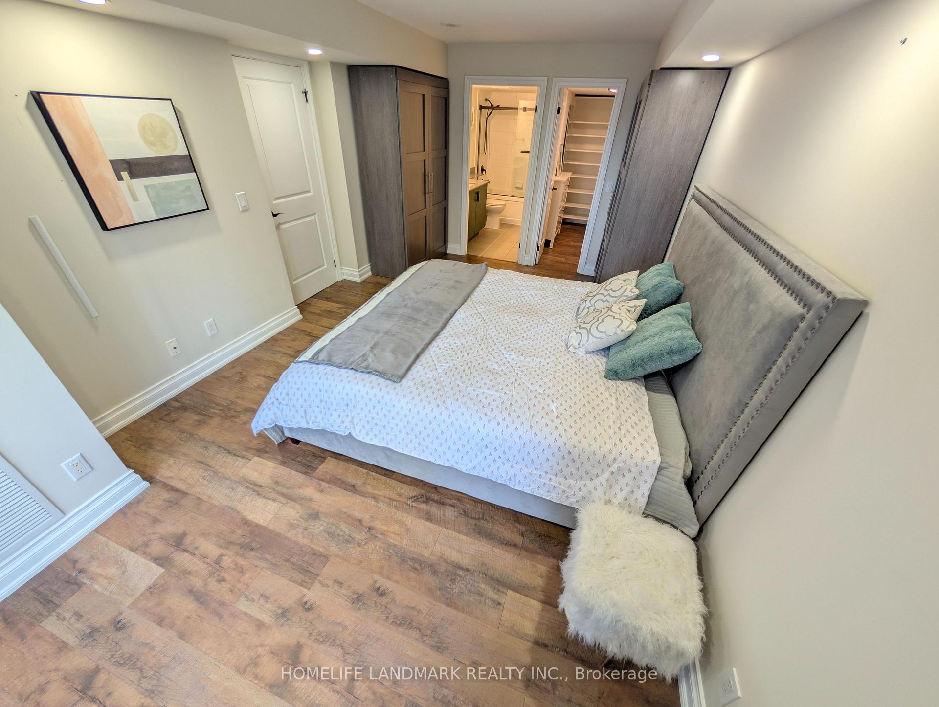 Photo 13 of Unit 302, 1 Michael Power Place, Etobicoke, Islington-City Centre West — HOMEH