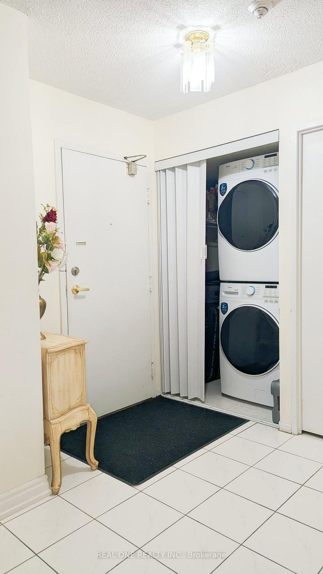 Photo 11 of Unit 428, 75 Bamburgh Circle, Scarborough, Steeles — HOMEH