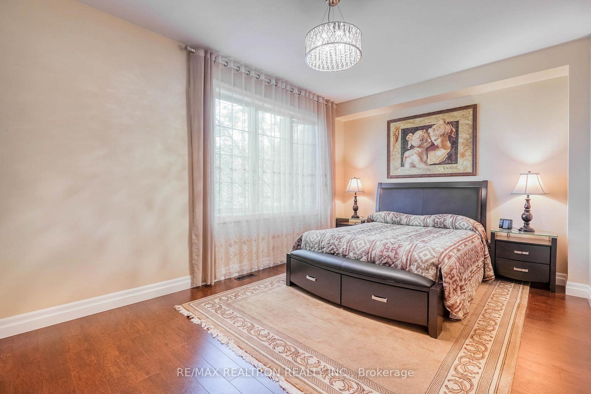 Photo 29 of 486 Falconwood Hollow, Aurora, Aurora Estates — HOMEH
